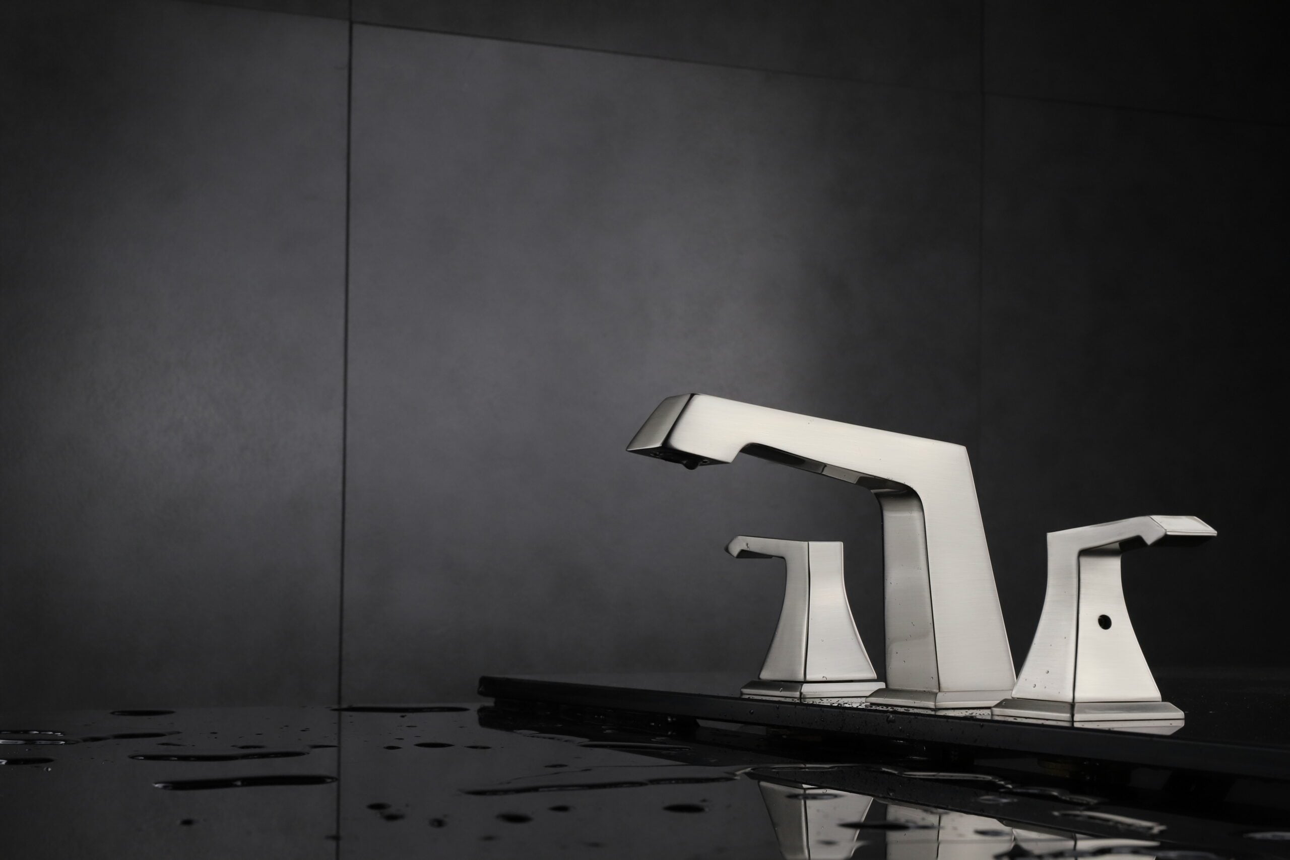 Lexora LFT4011BN Lavatory-Faucets - View #2
