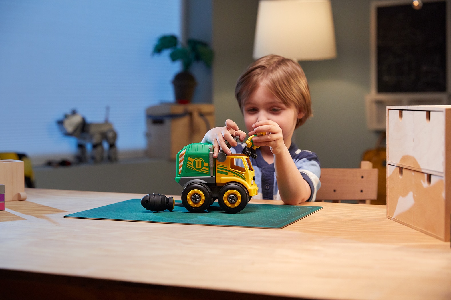 NIKKO TOYS 40043 Kids-Woodworking-Project-Kits - View #7
