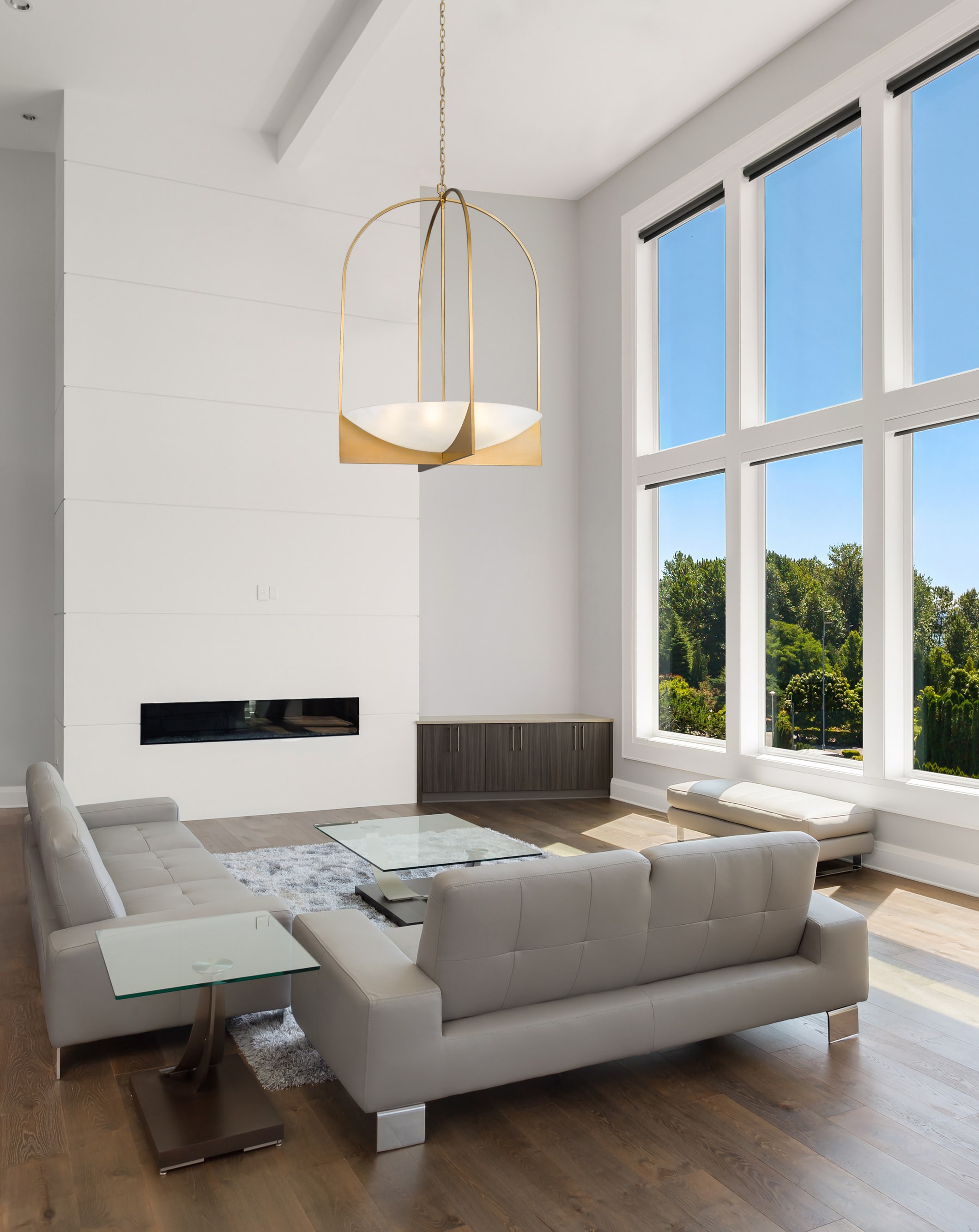 Modern Gold and Black 8-Light Steel Chandelier with Red Shades