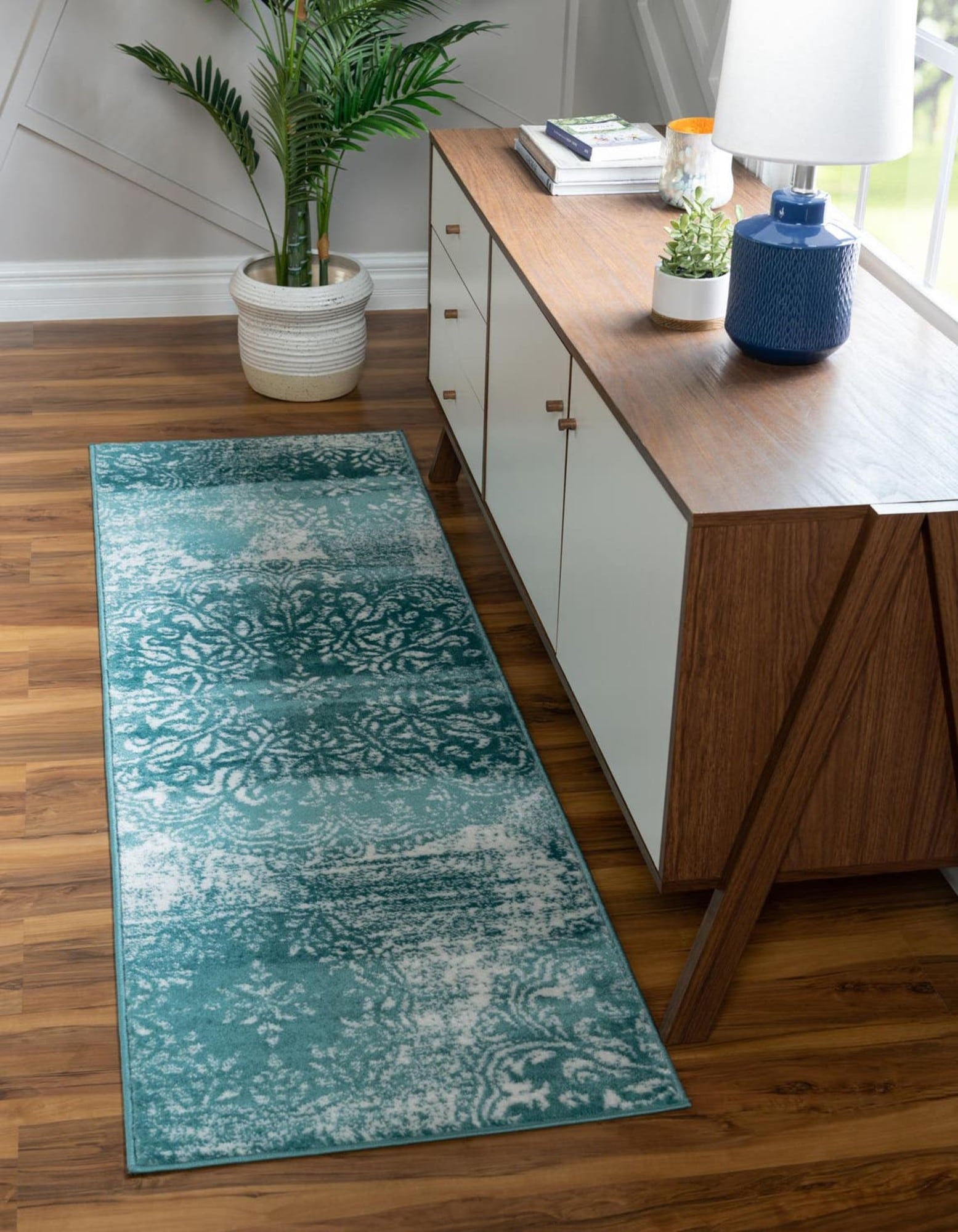 Unique Loom 3141570 Sofia 3 x 20 (ft) Loomed Polypropylene Turquoise Rectangular Indoor Floral Bohemian/Eclectic Runner rug