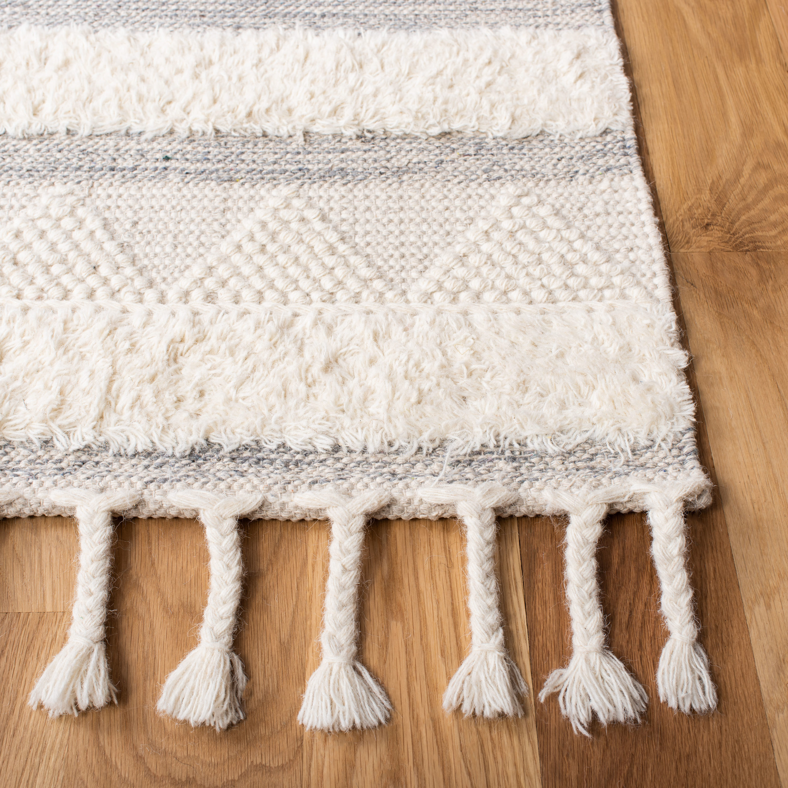 Ivory Hand-Knotted Wool Stripe Rectangular Rug 59"