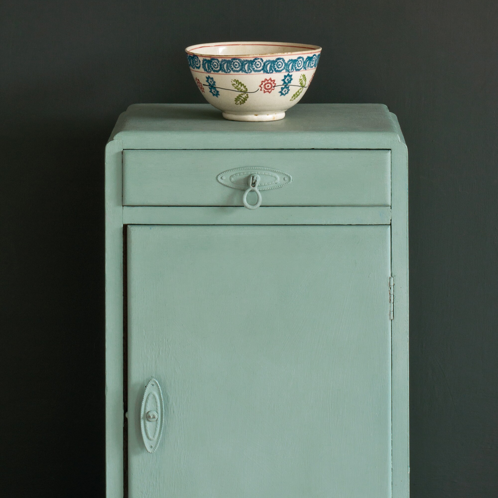 Annie Sloan P003DEB.X101.01 Cabinet-Furniture-Paint - View #2