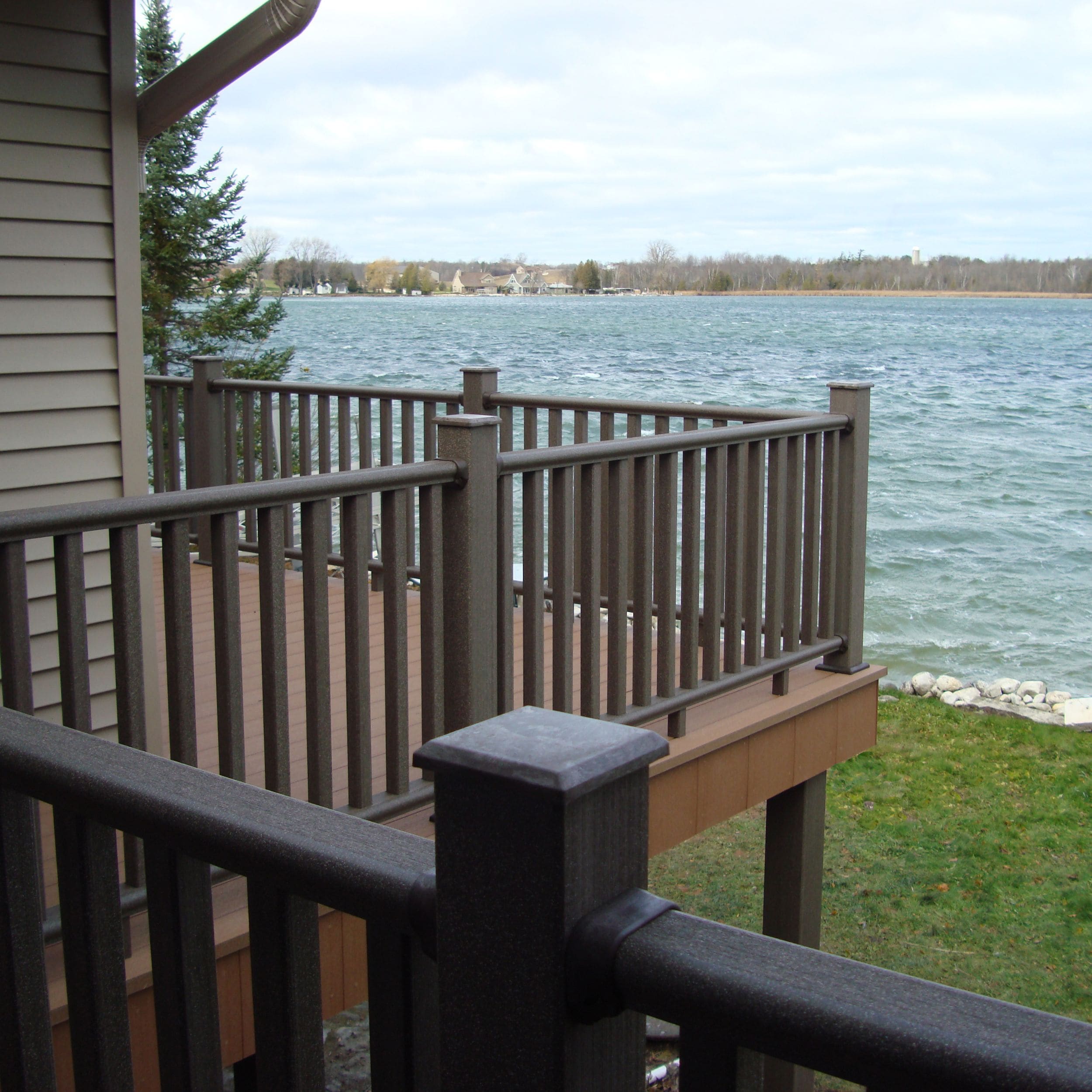 DuxxBak Composite Decking DX-ID-FASBOARDRR-144 Fascia-Boards - View #4