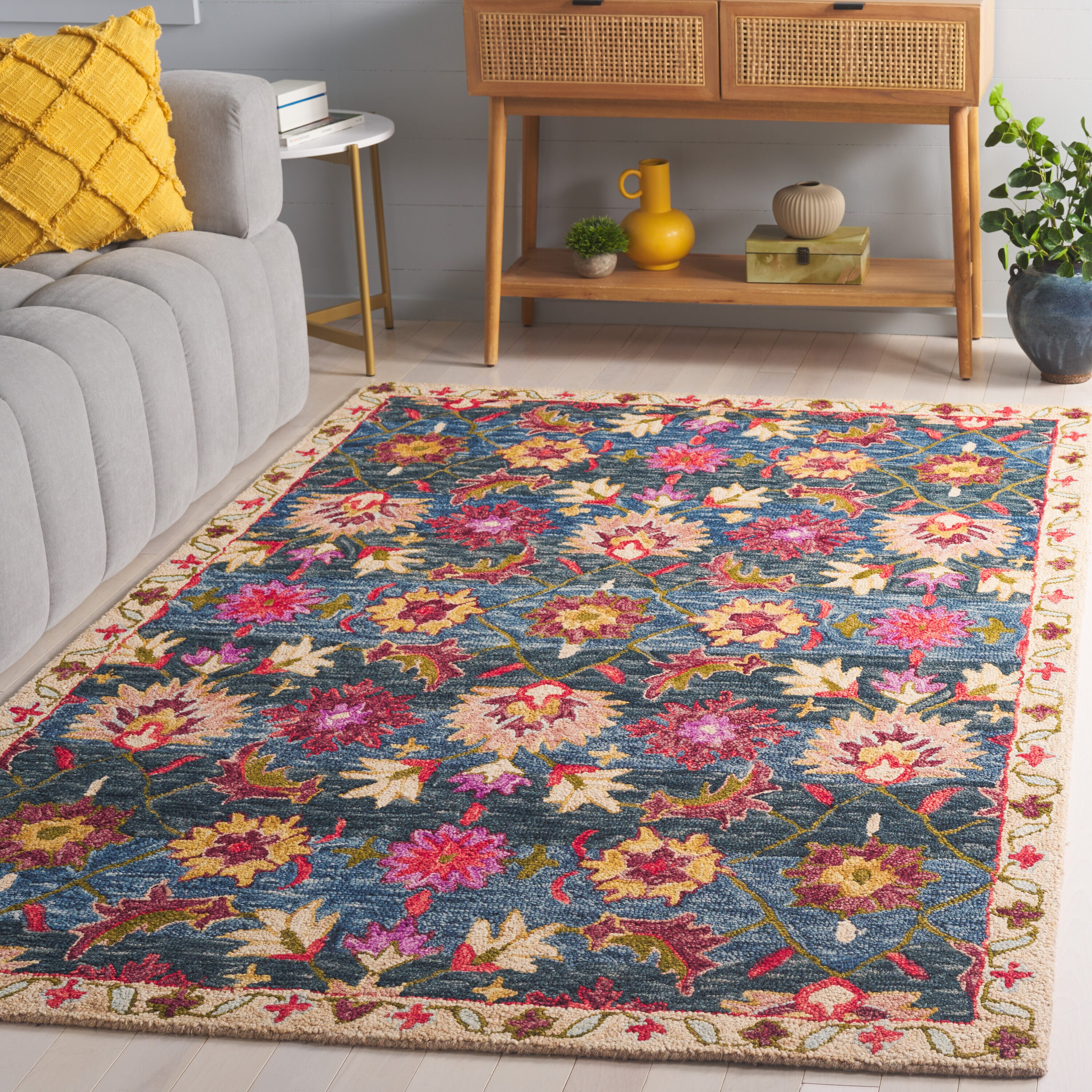  Aspen 103 Navy/Red Traditional 5ft x 8ft Medium Rectangle Rug