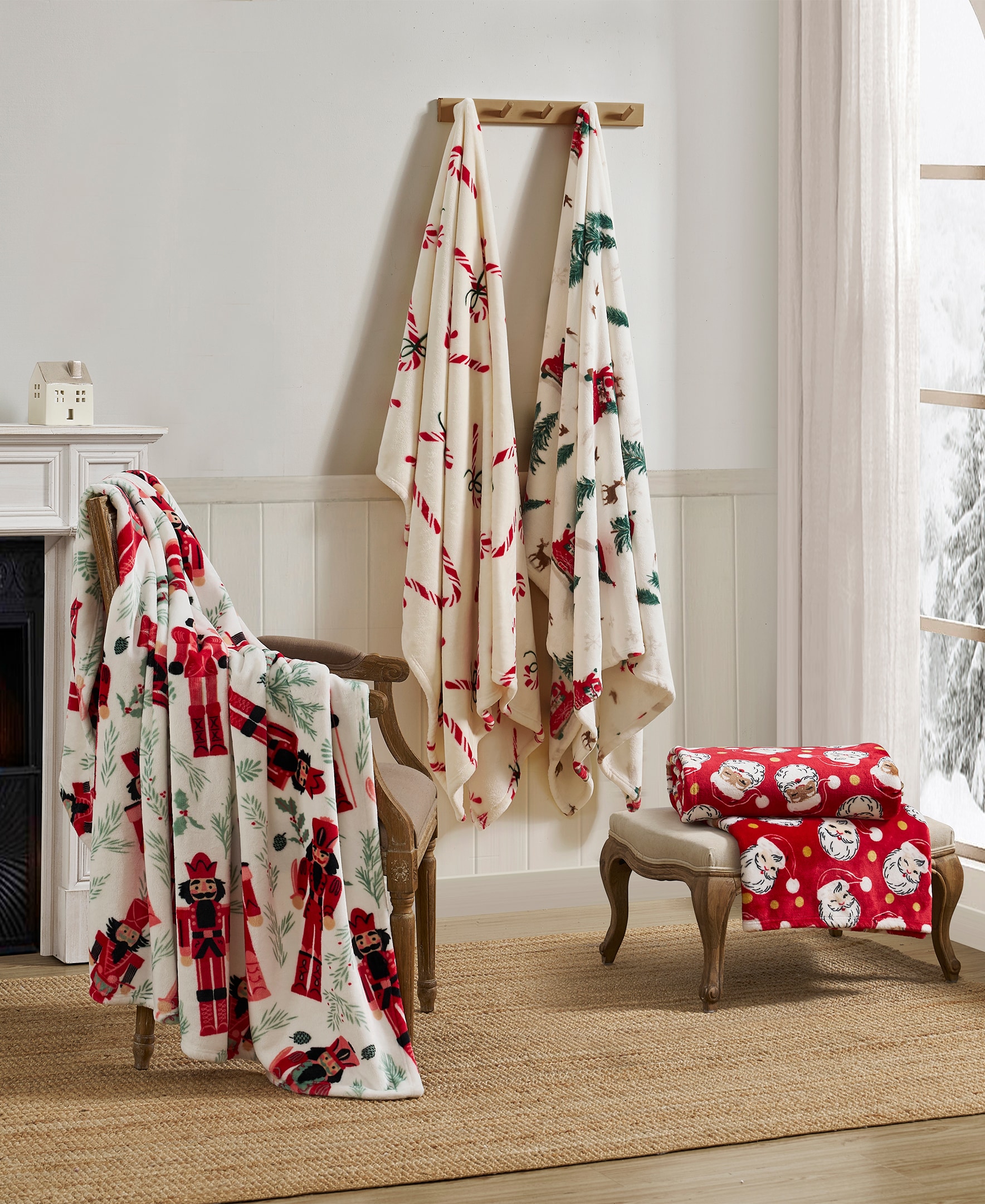 Hallmark Frostvale MULTI 50-in x 70-in Polyester Throw