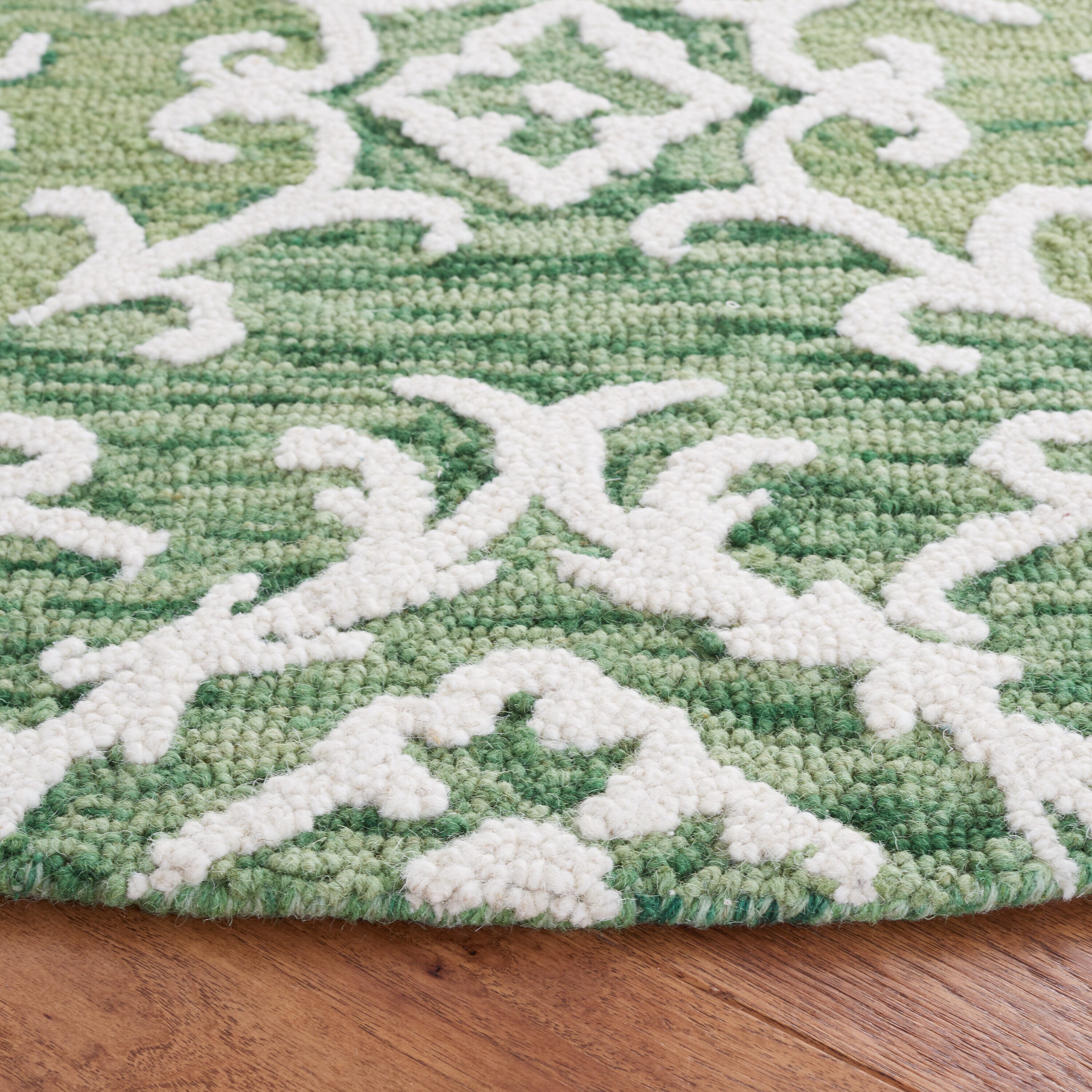 Safavieh BLM104Y-6R rugs - View #3
