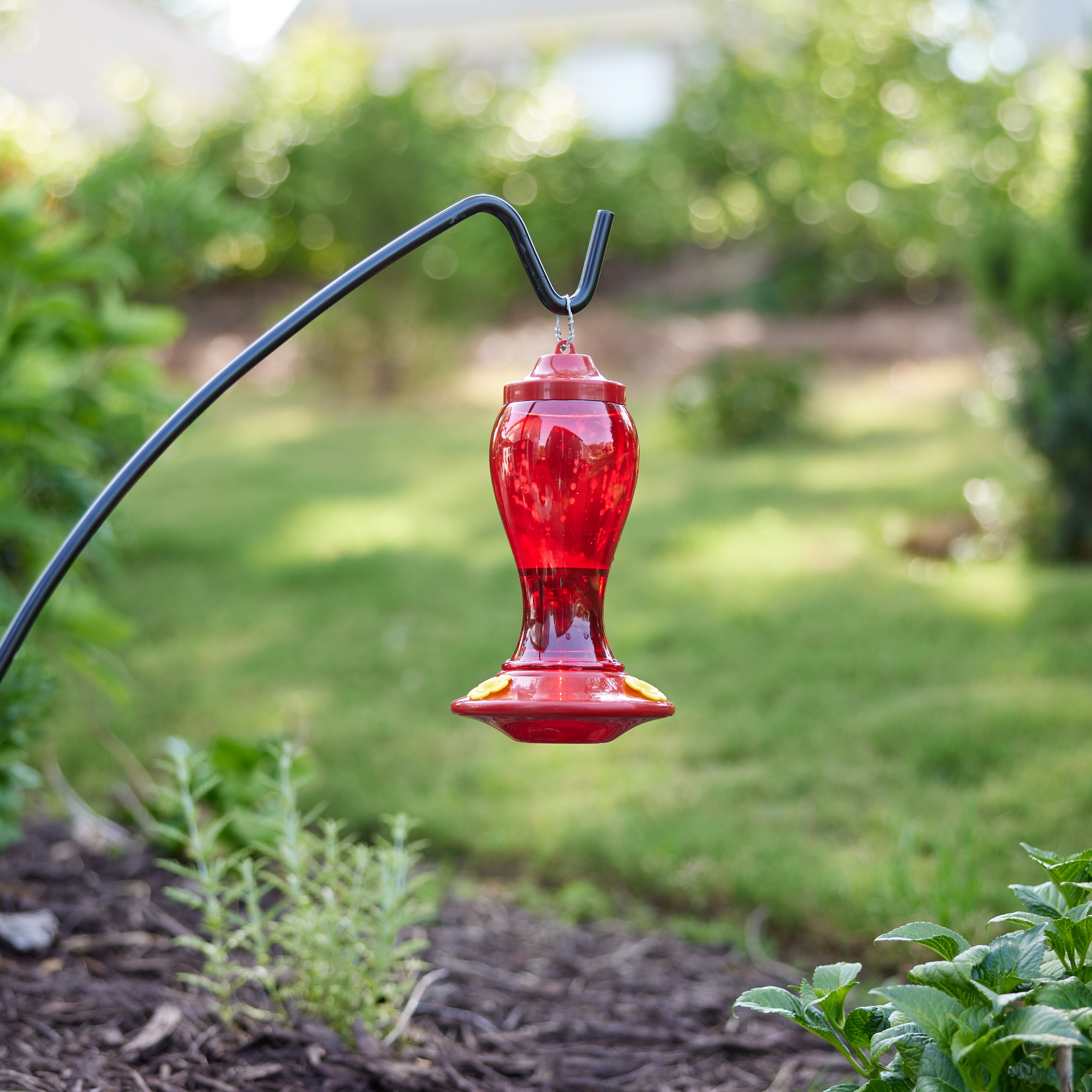 Style Selections Red Plastic Hanging Nectar Hummingbird Feeder- 24-oz Capacity | BRD-525559