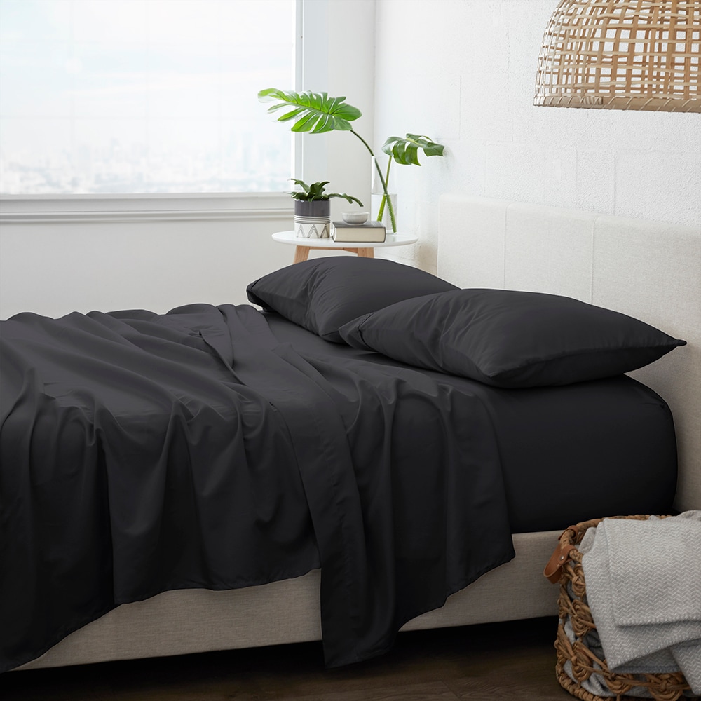 Luxury Inn Black Premium Ultra Soft 4 Piece Bed Sheet Set