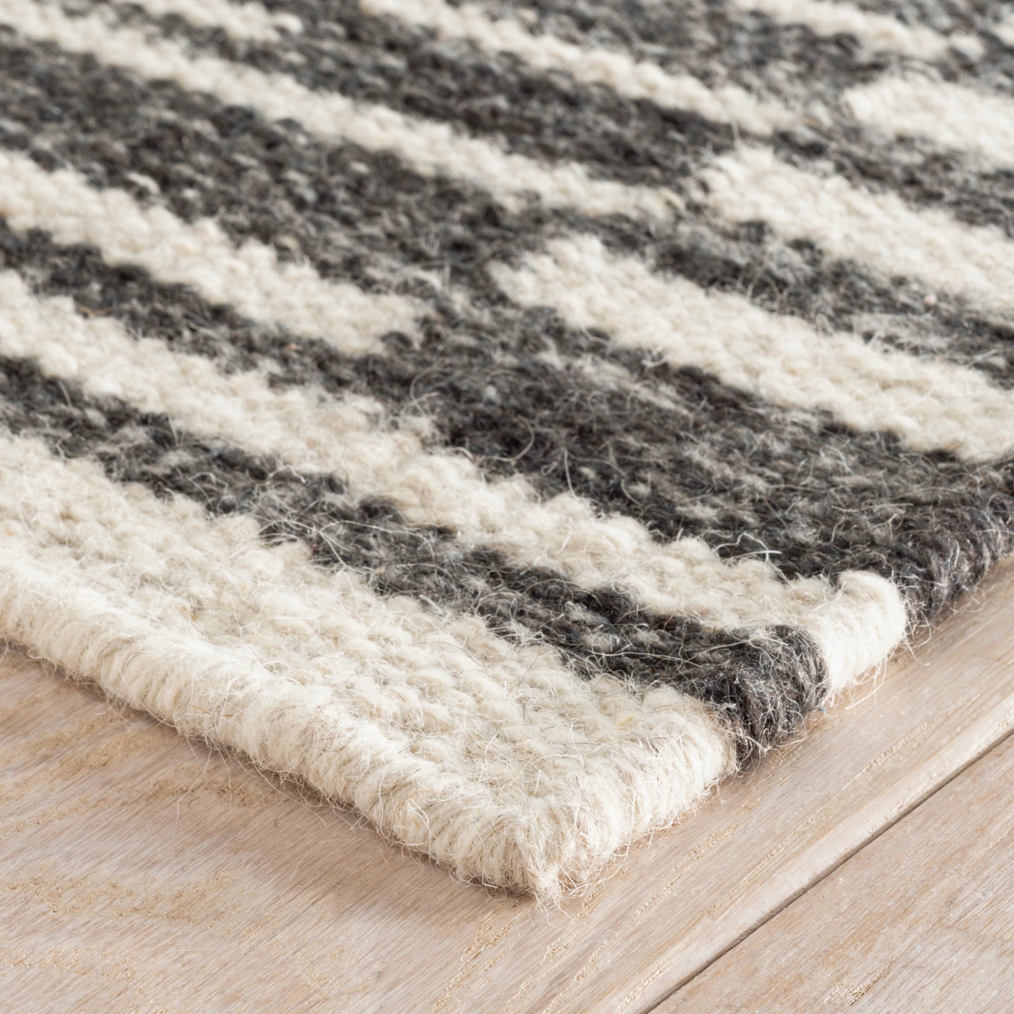 DASH & ALBERT DA1903-23 rugs - View #2