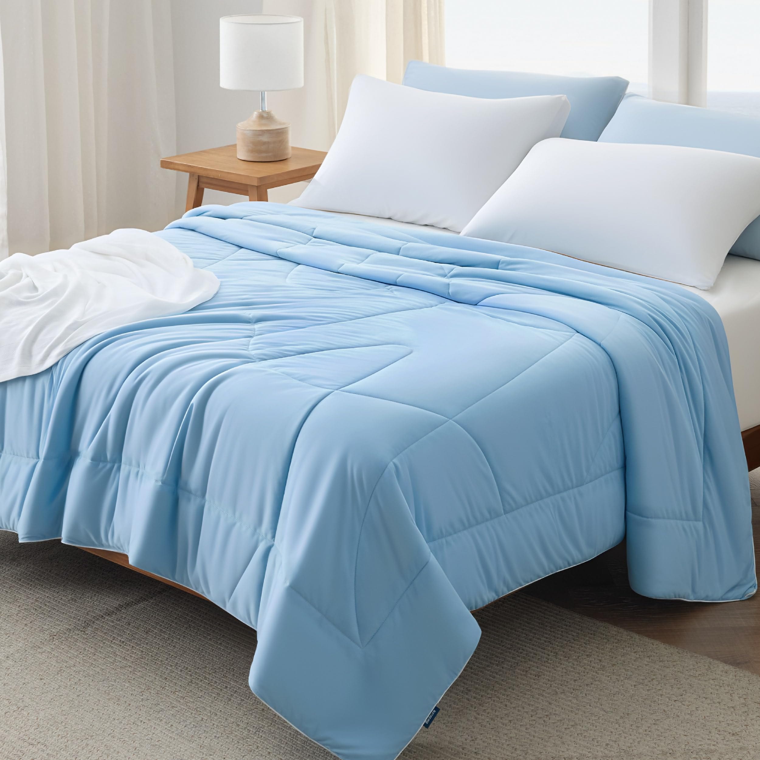 Bedsure 88x88 Queen 1-Piece Blue Nylon Cooling Comforter