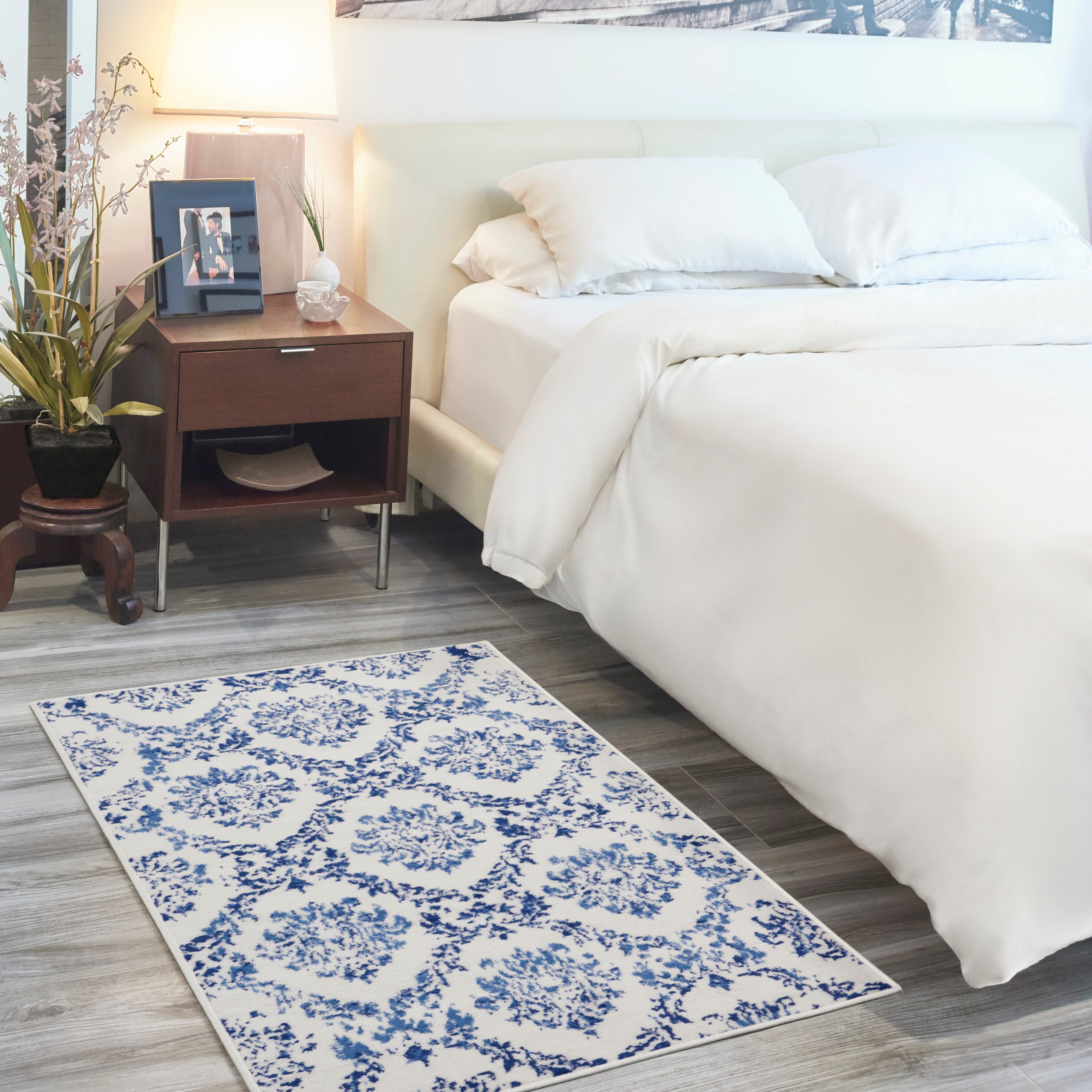 Nourison 99446830579 Whimsicle 3 x 5 (ft) Loomed Polypropylene Ivory Navy Rectangular Indoor Damask Area rug