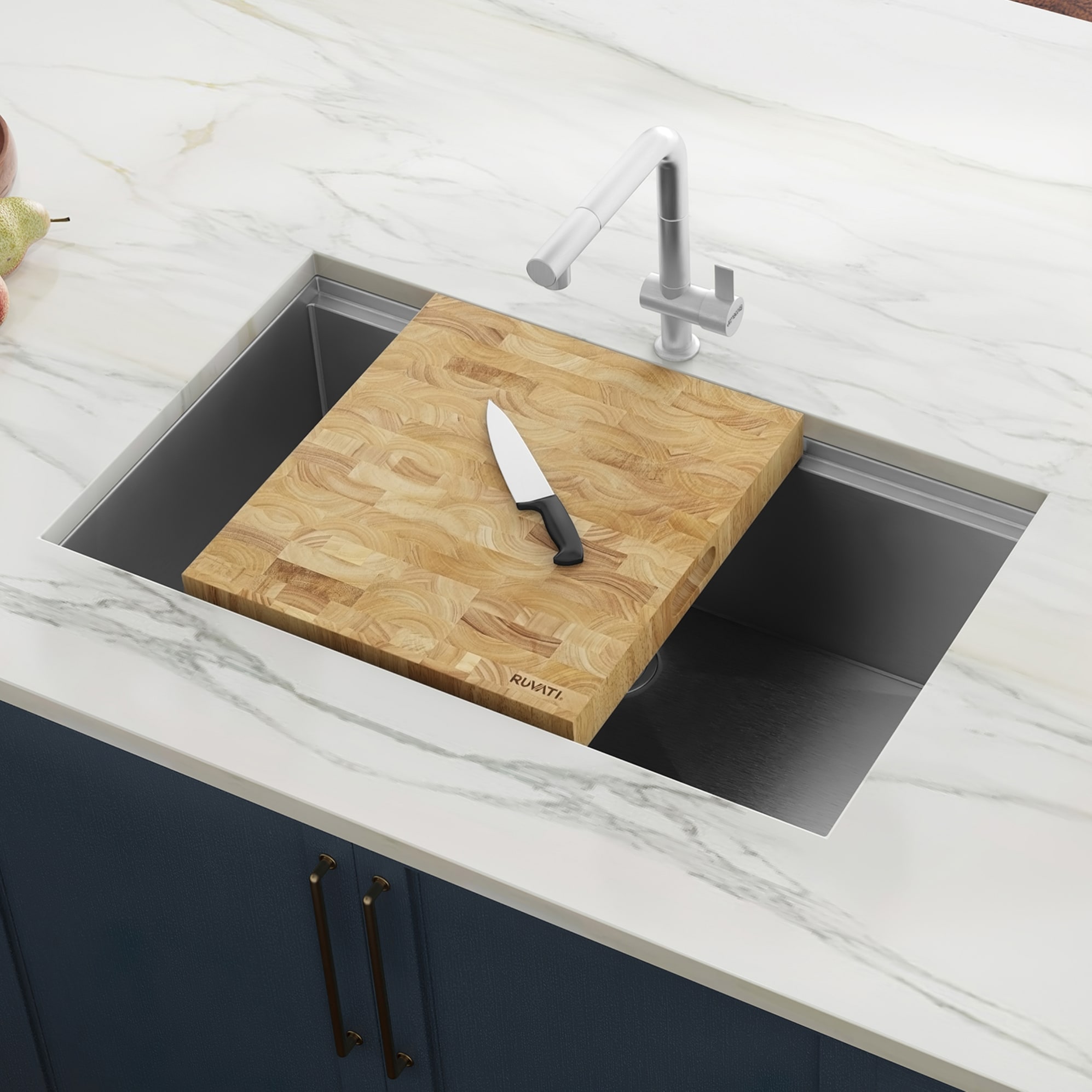 Ruvati LedgeFit 17-in L x 16-in W Wood Cutting Board #RVA2445OAK