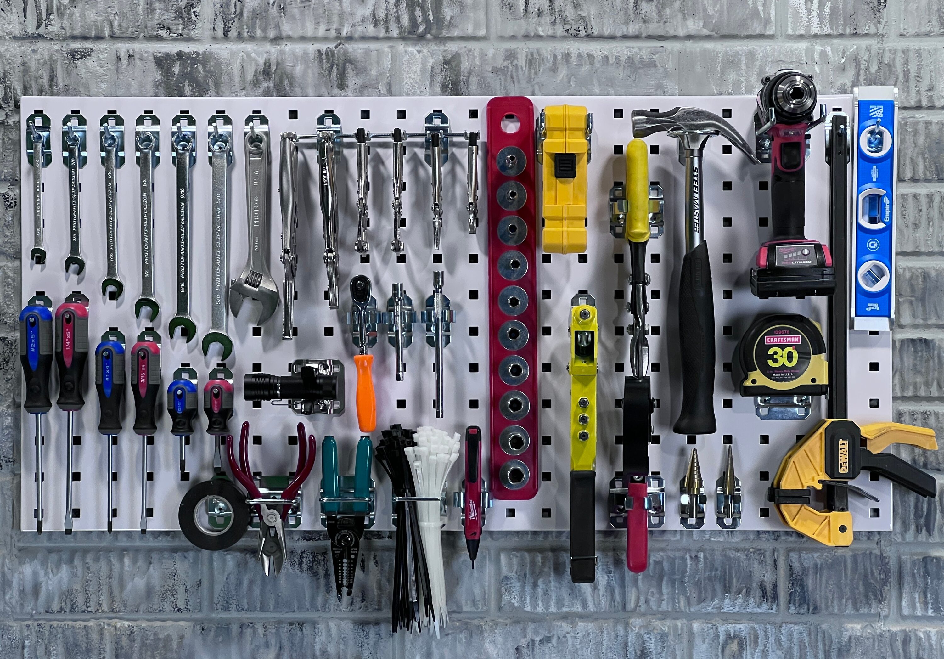 Triton Products WC18-WH-KIT Pegboard-Acc - View #4