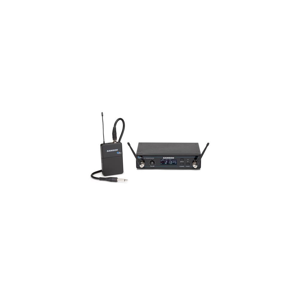  TCNCD357970 Samson Technologies SAM-SWC99BGTK Concert 99 Wireless Guitar Microphone System with GC32 Guitar Cable