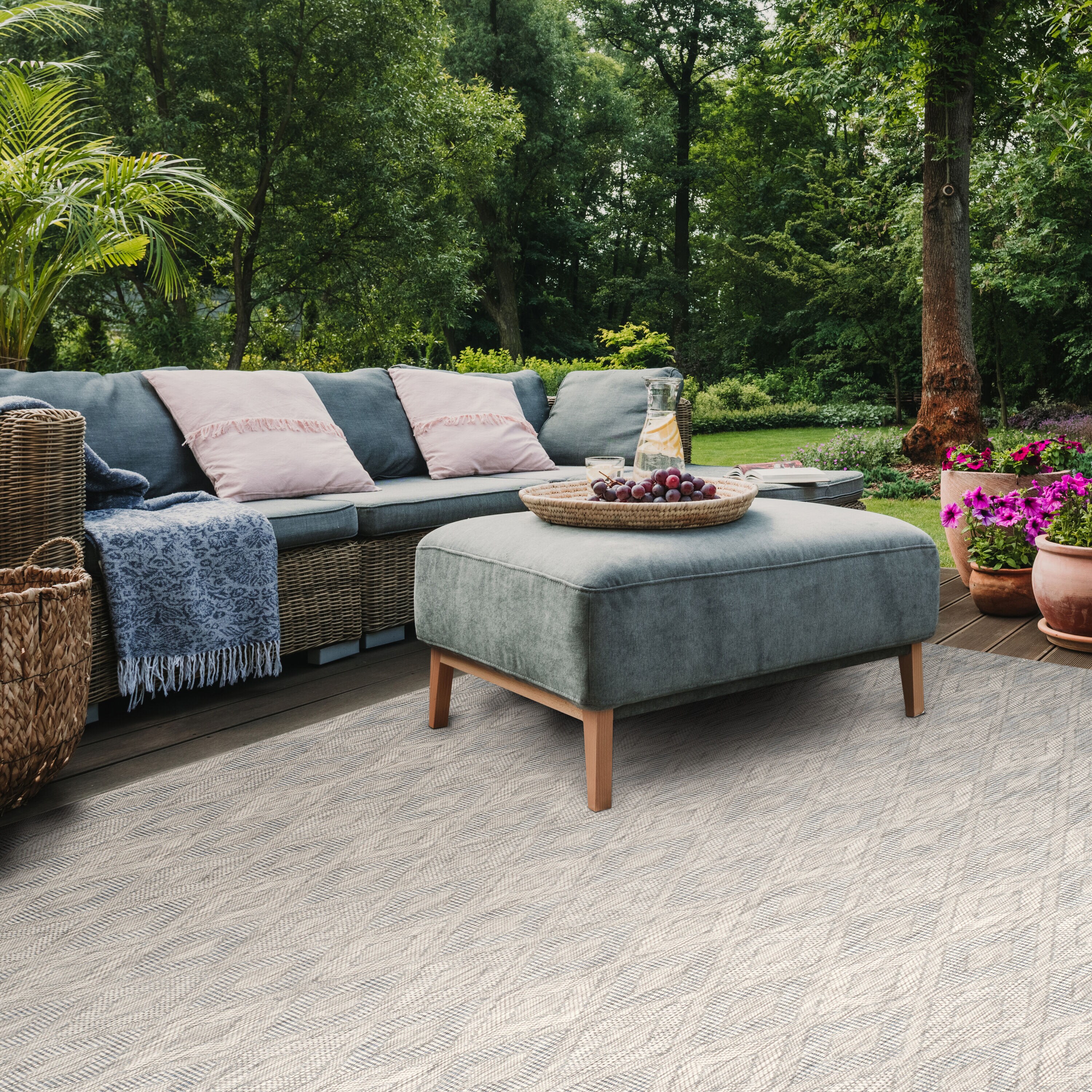 Safavieh CY8522-36811-9SQ rugs - View #5