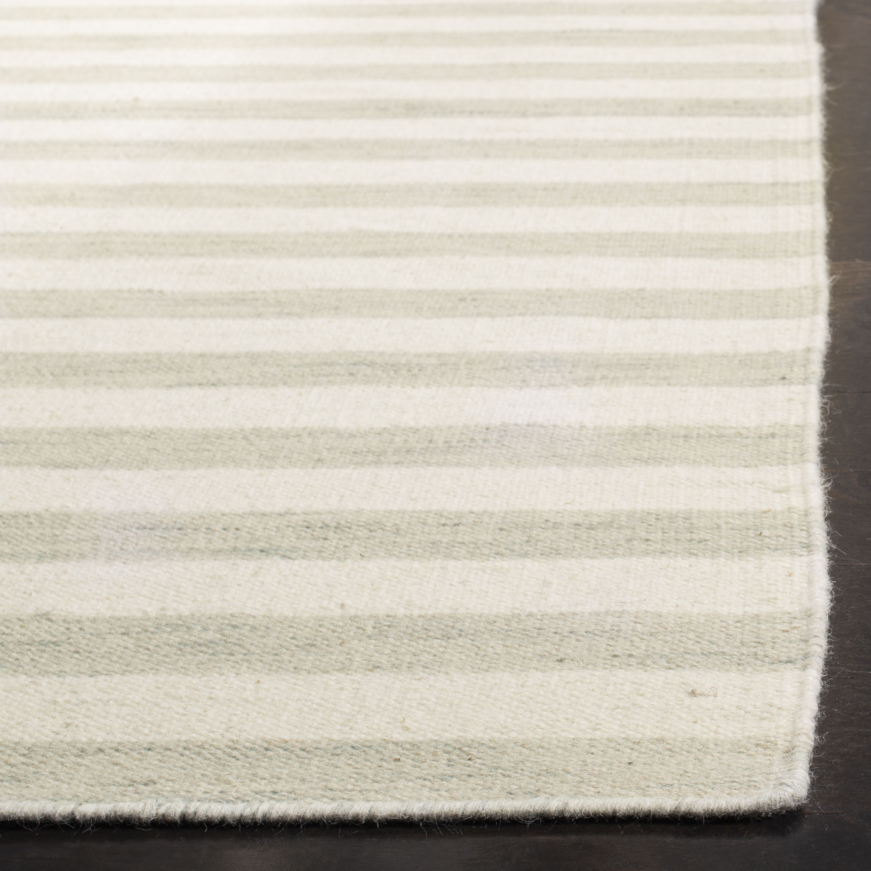 Safavieh DHU575G-6SQ rugs - View #3