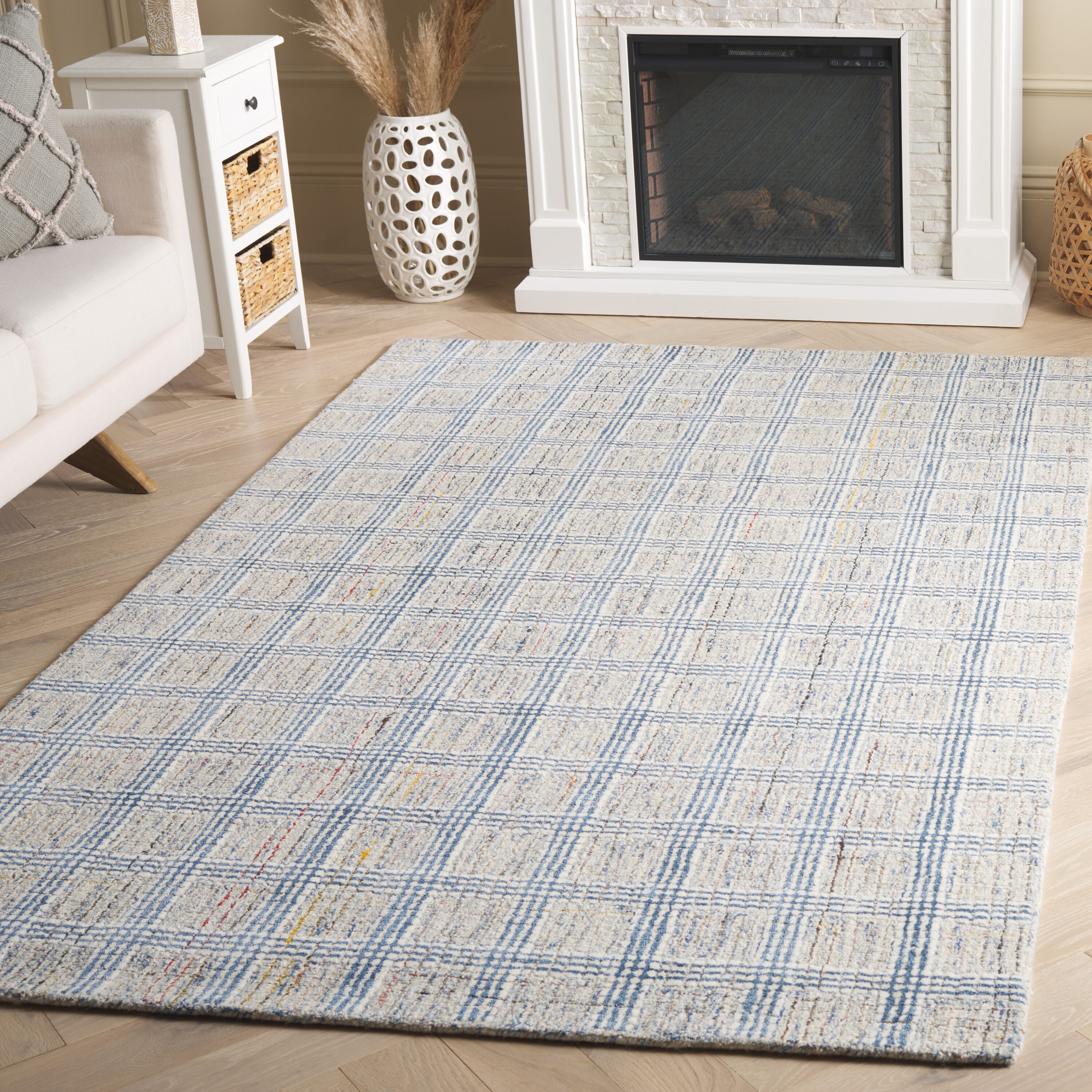  Ebony 119 Blue/Ivory Contemporary 5ft x 8ft Medium Rectangle Rug