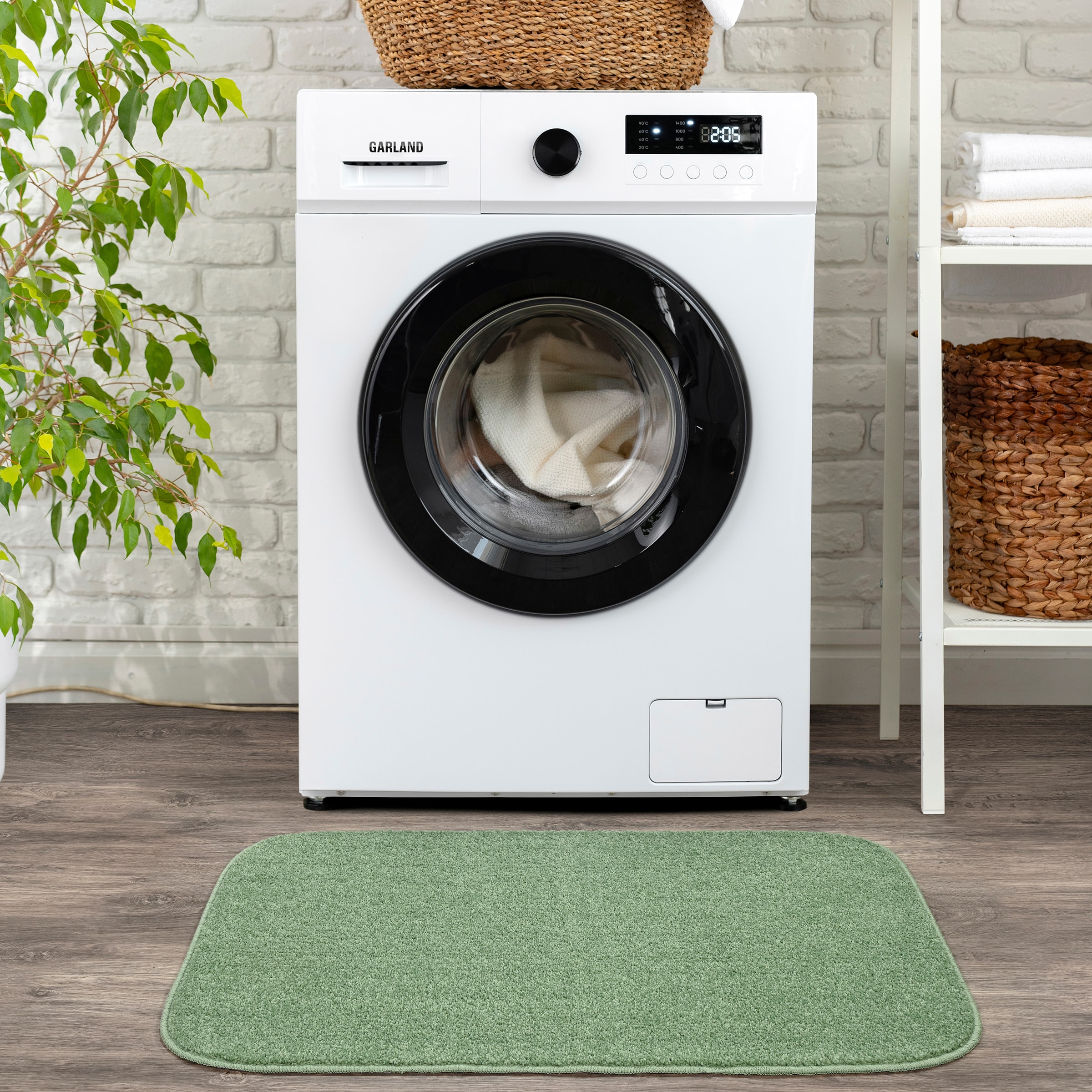 Garland Rug BA360W024040500 Gramercy 24-in x 40-in Deep Fern Polypropylene Bath rug