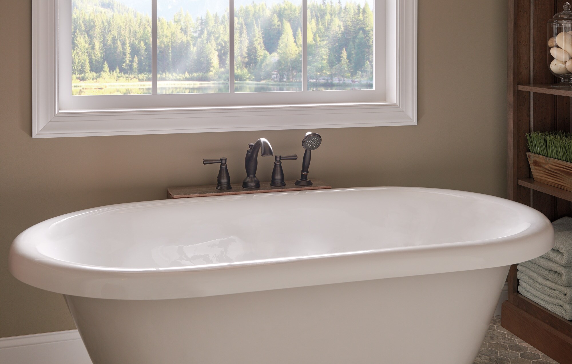 Delta T4793-RB Roman-Tub-Faucets - View #3