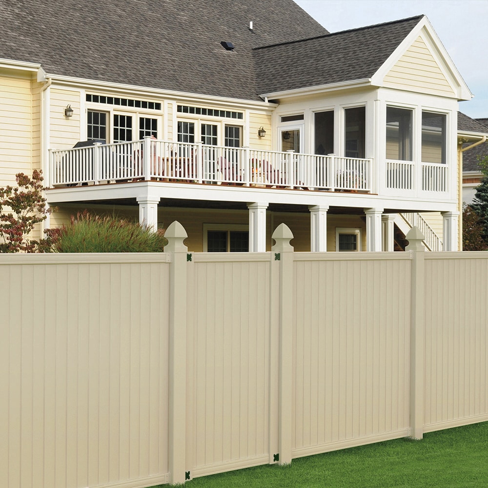 Vinyl Privacy Fence - 6 ft - 2 in x 7 in Smooth Rail Cambridge Style -  Plastic Lumber Yard