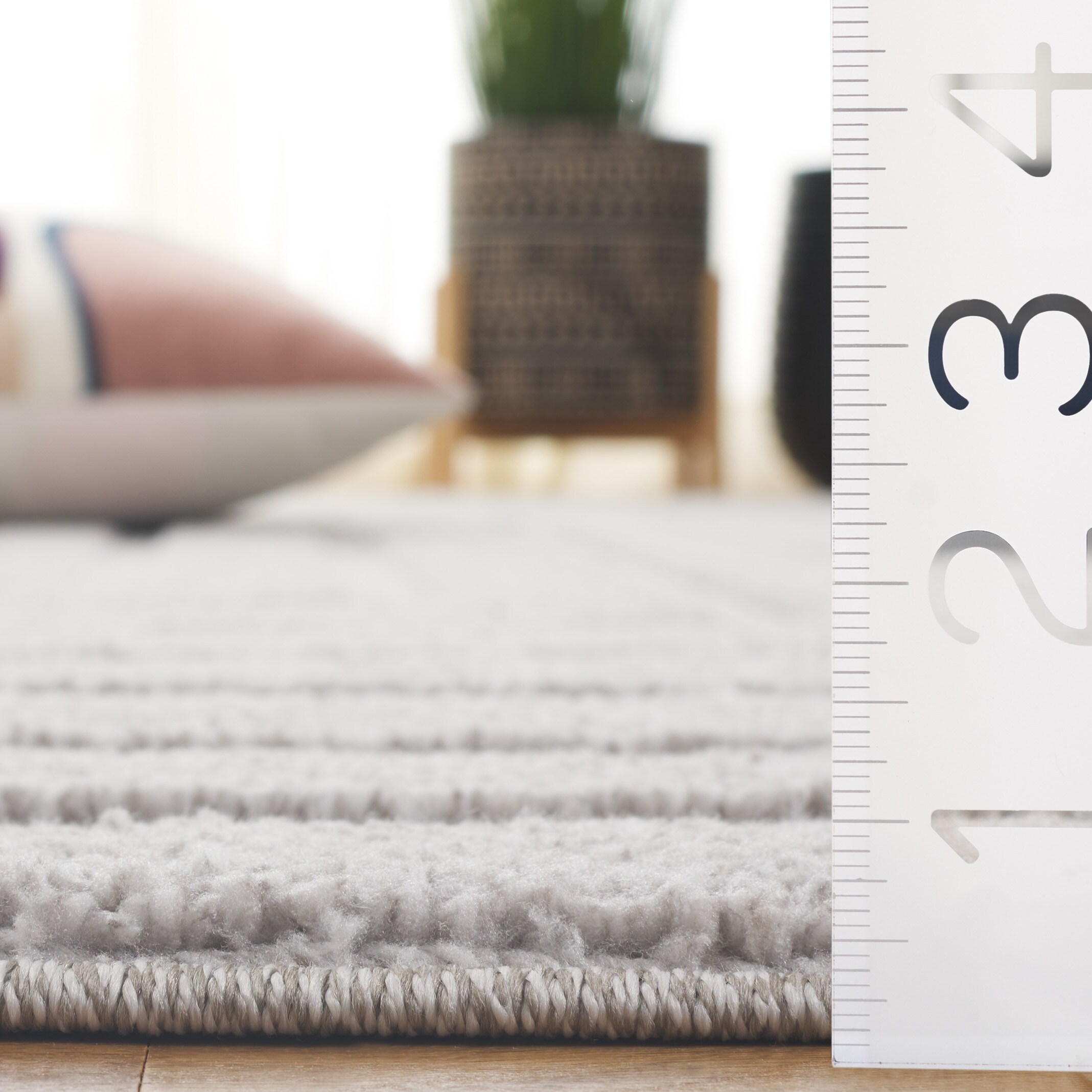 Safavieh RAM150F-5 rugs - View #5