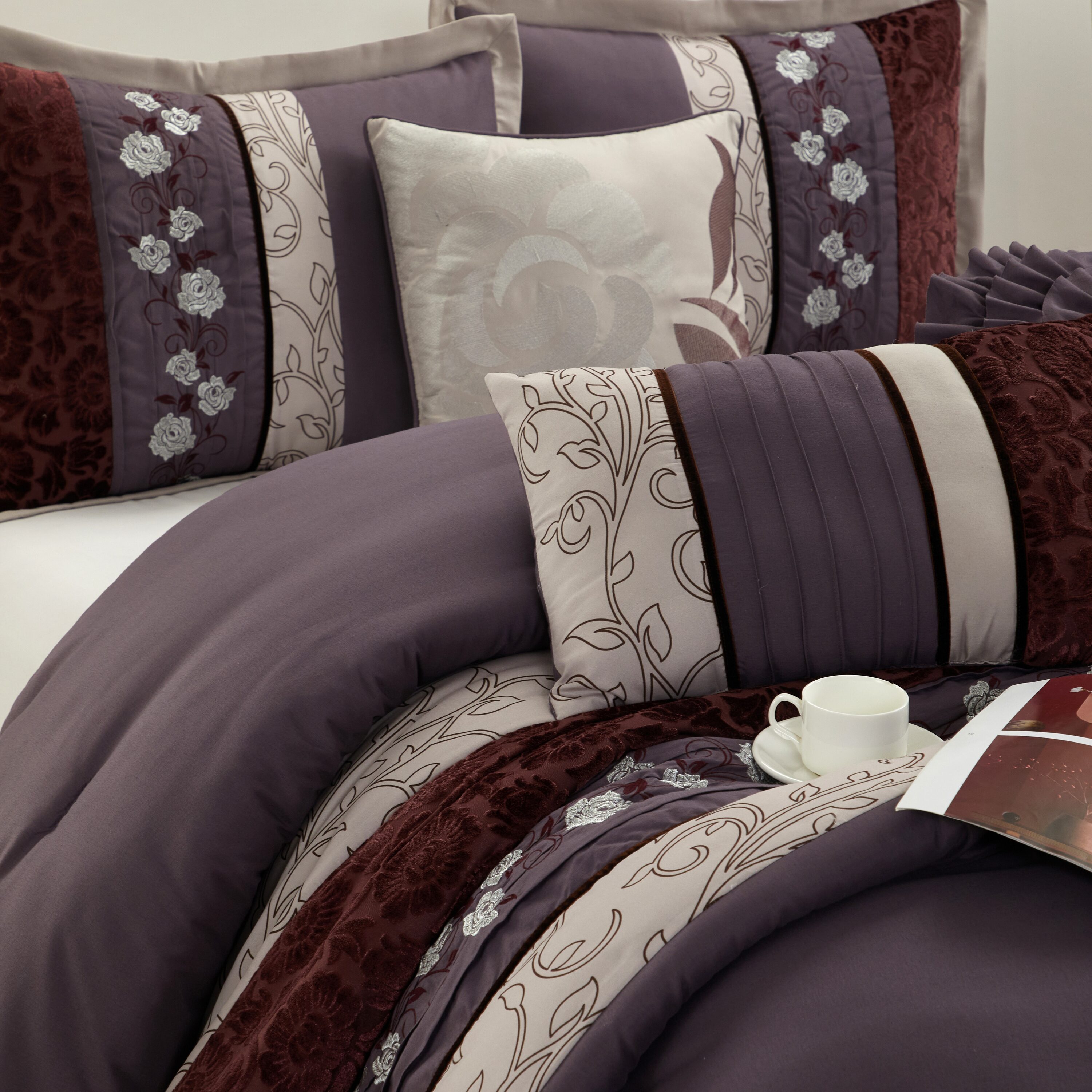 Nanshing RILEY-CK-PUR bedding - View #2