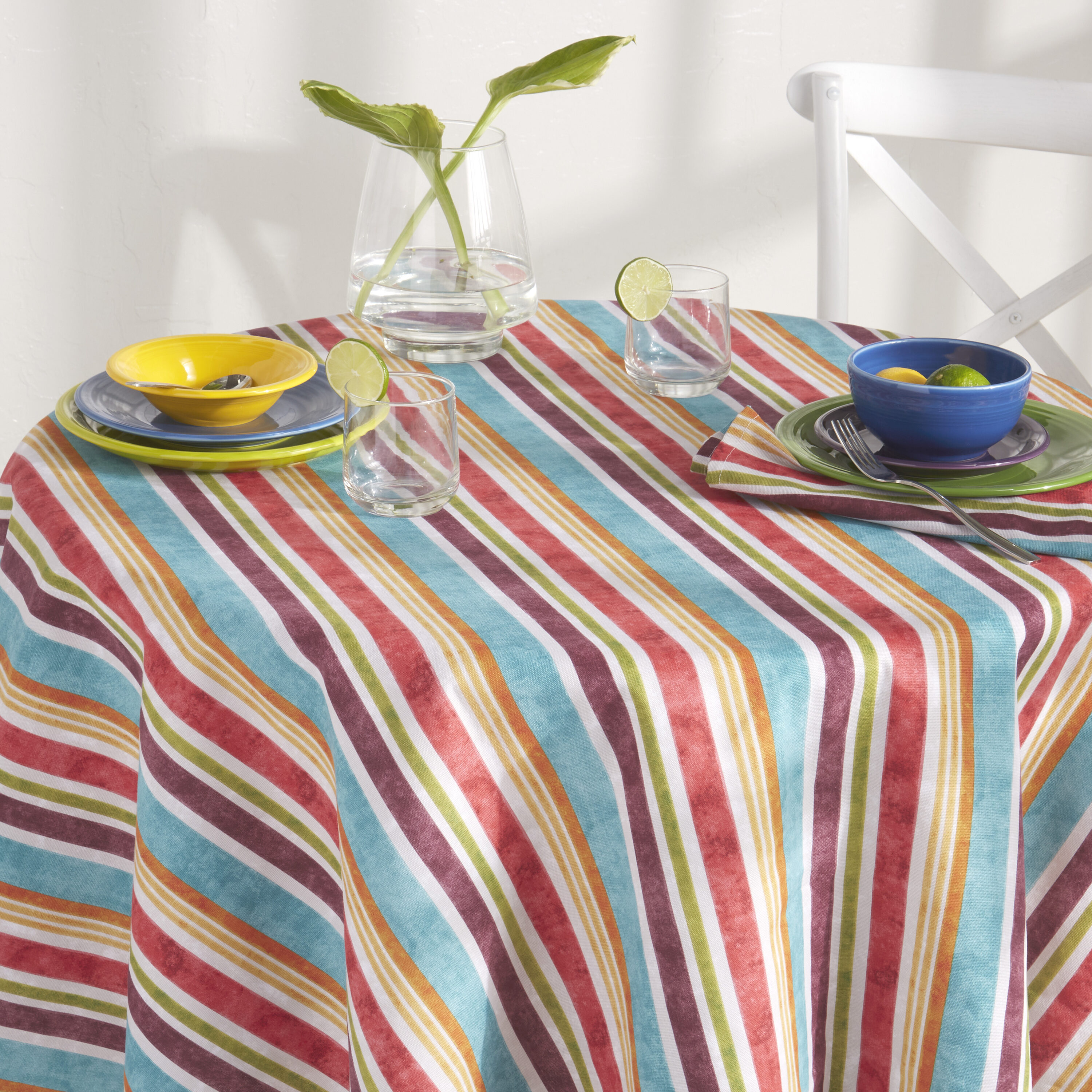 Fiesta Beige/Orange/Blue Cotton Round Tablecloth in the Serveware ...