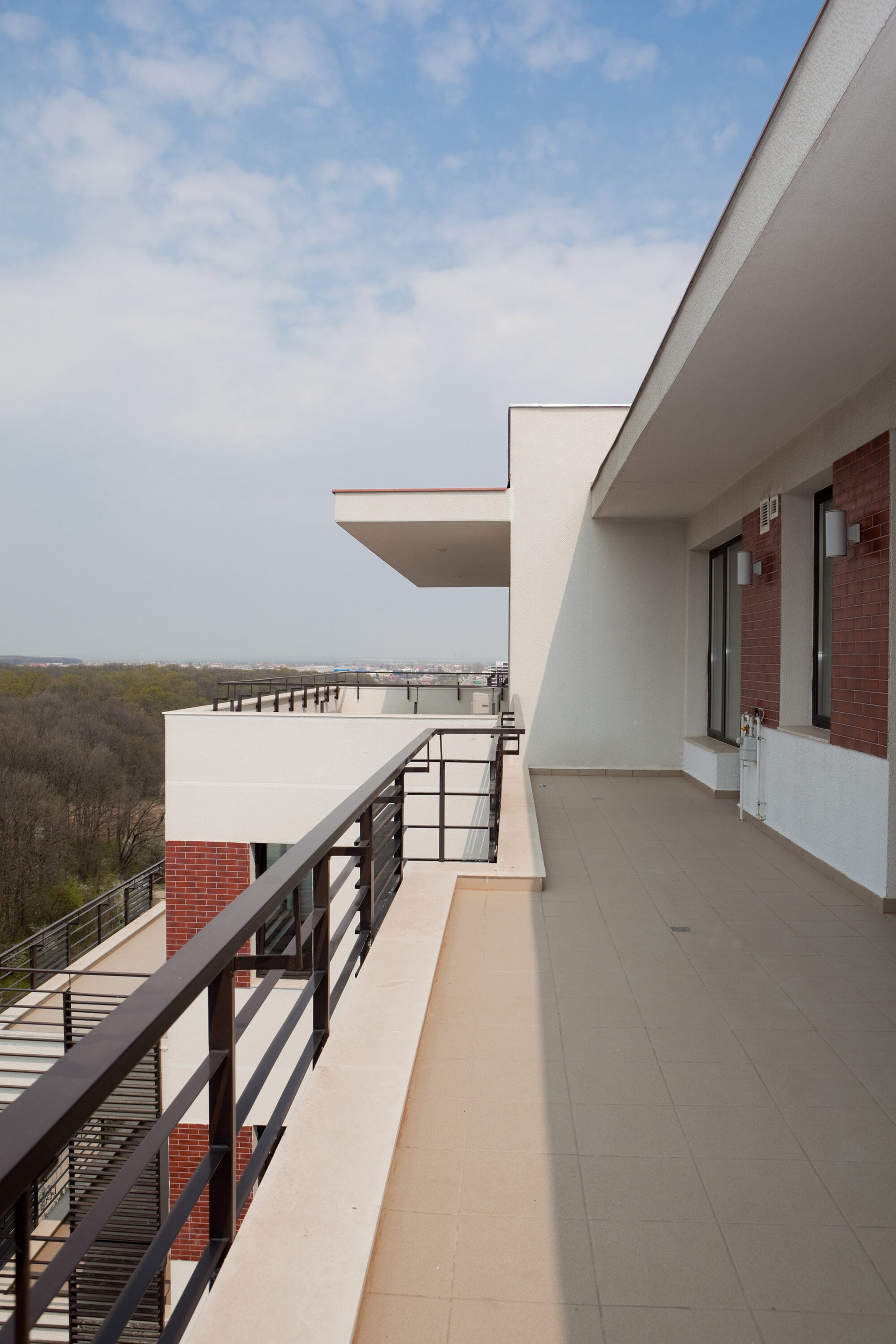 Daich HBU-030 Concrete-Stains - View #5