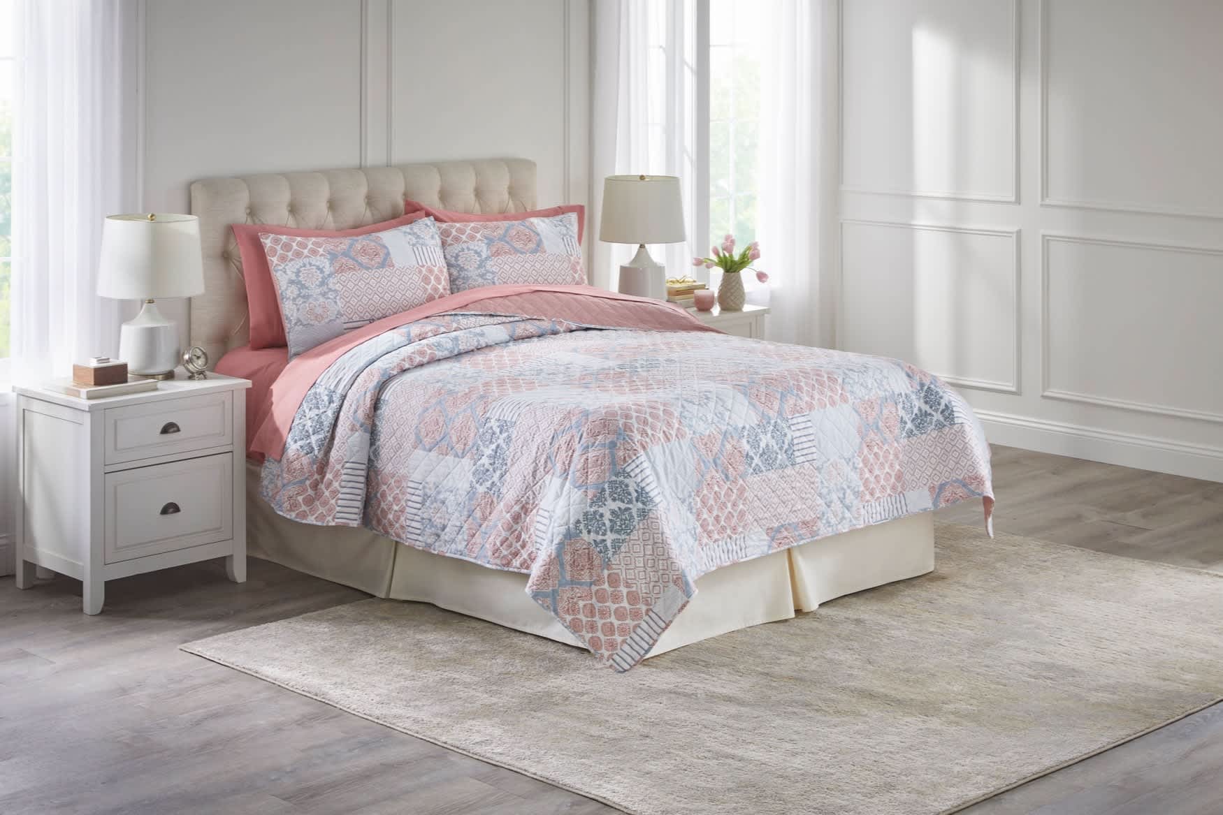 BrylaneHome 195844888386 Geo Patchwork Quilt Set