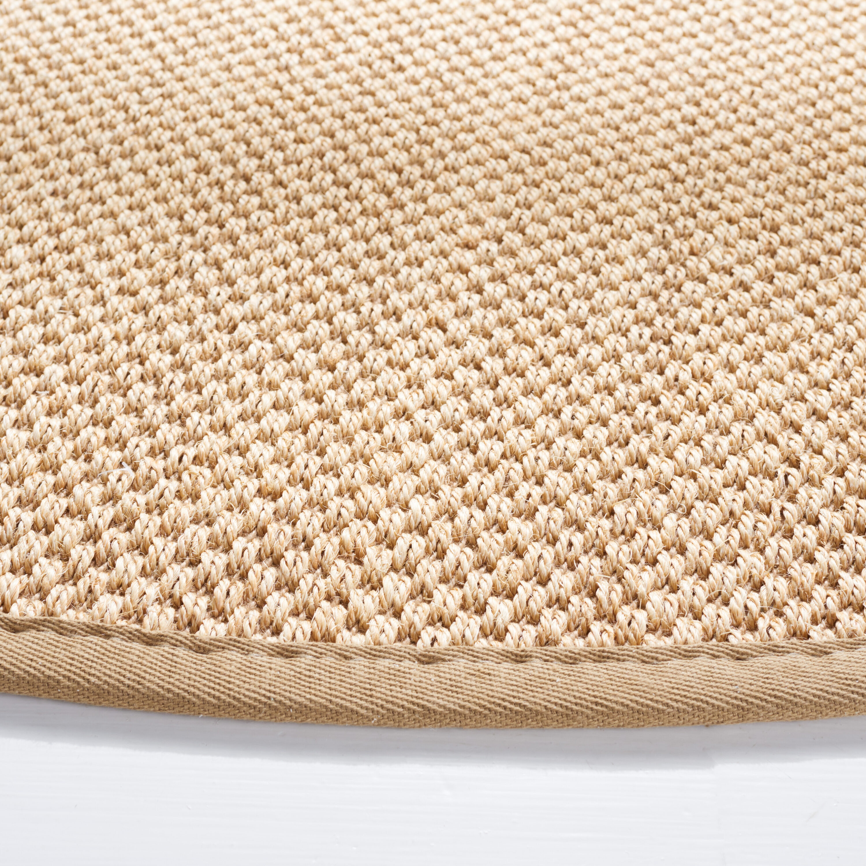 Safavieh NF141B-68OV rugs - View #3