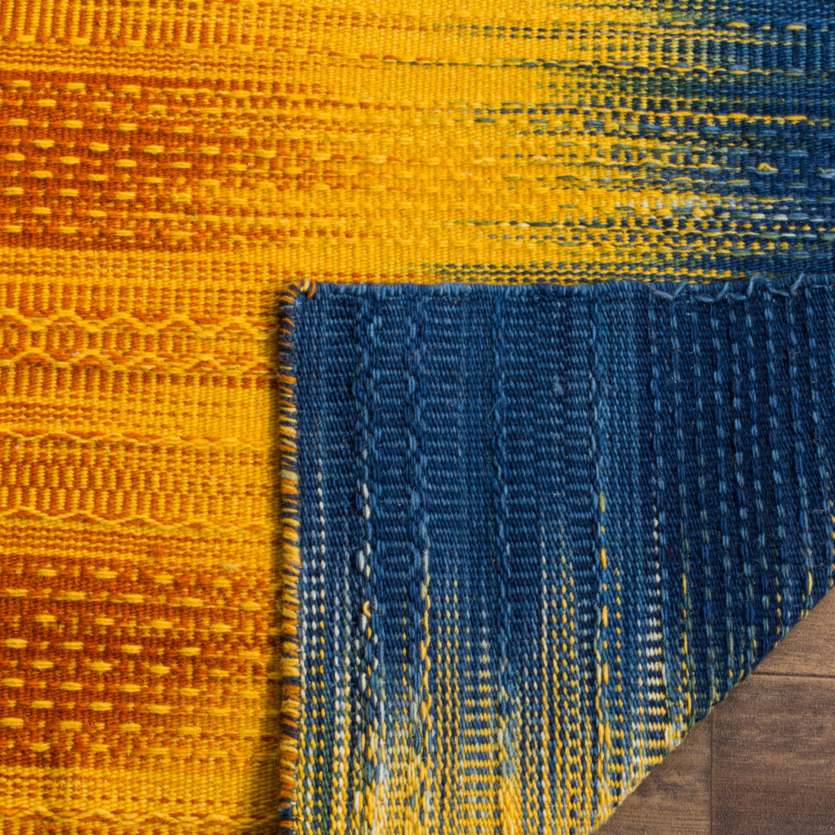 Safavieh KLM821B-4 rugs - View #4