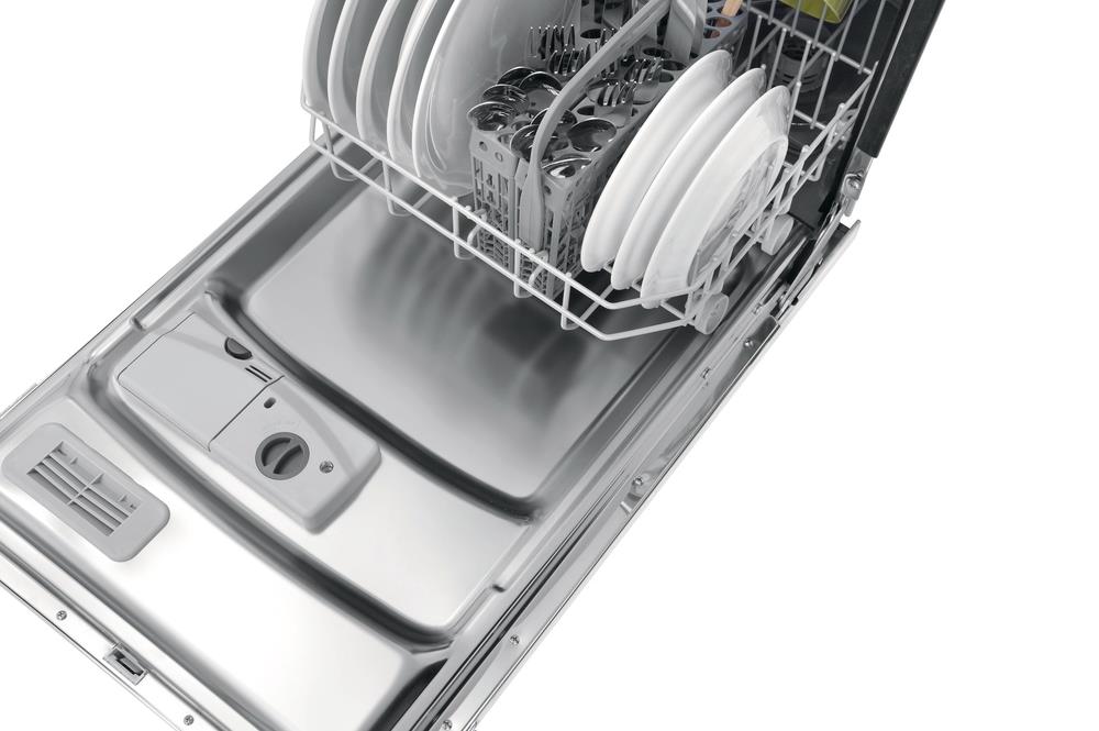 Frigidaire FFBD1821MS 18 Inch Full Console Dishwasher with Energy