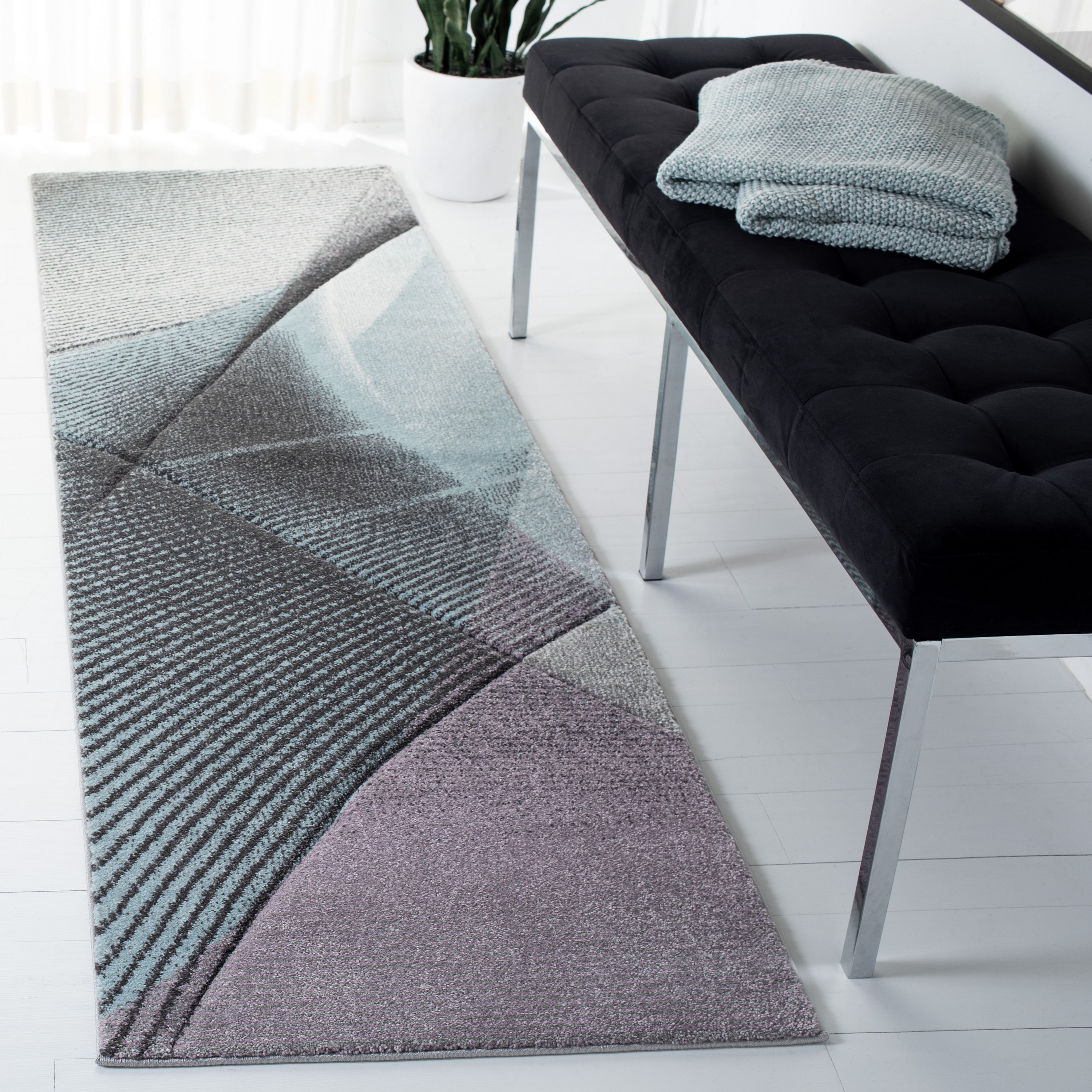 Safavieh HLW715F-28 Hollywood Skota 2 x 8 (ft) Loomed Polypropylene Gray/Light Blue Rectangular Indoor Abstract Mid-Century Modern Runner rug