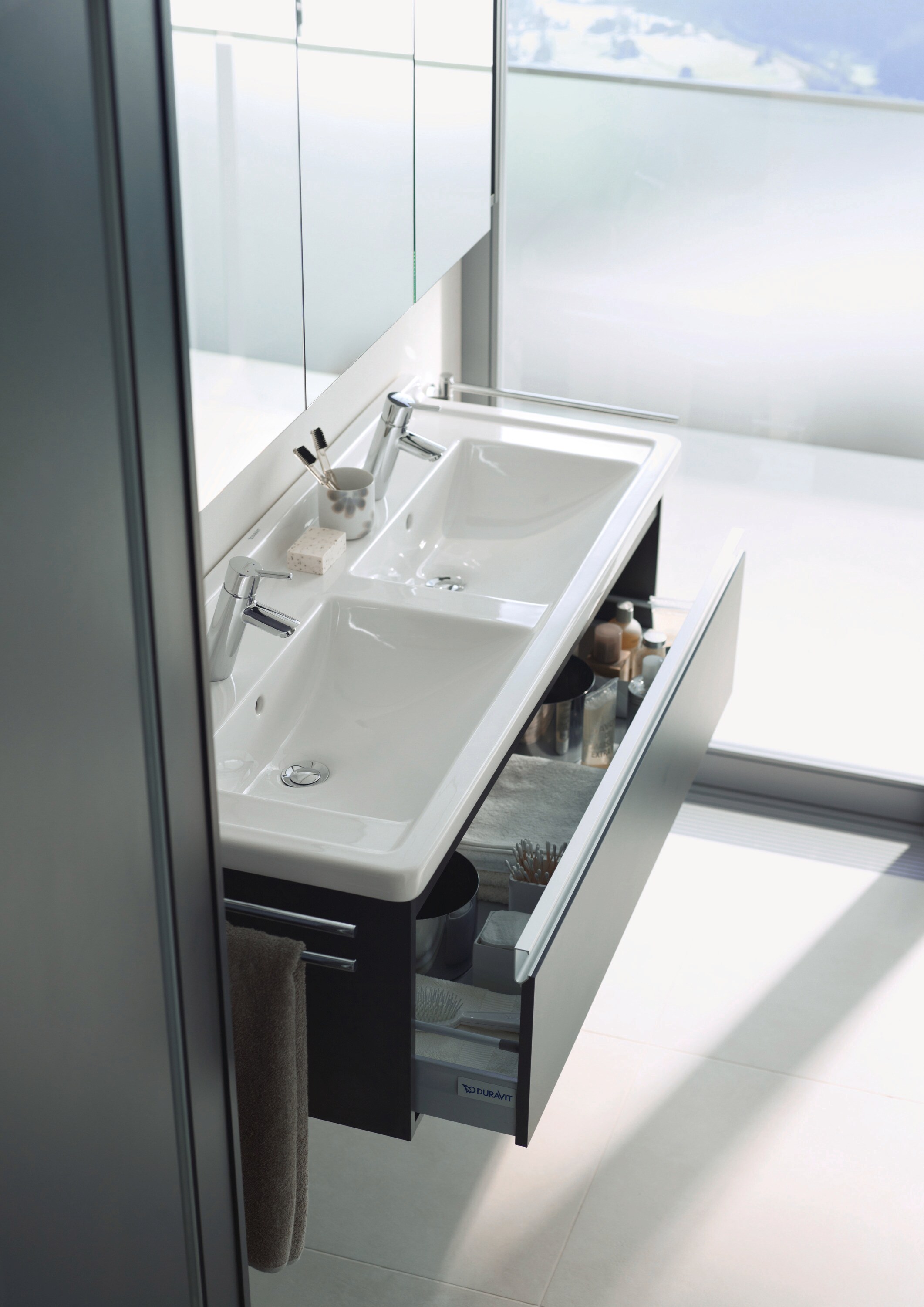 Duravit KT666604949 vanities - View #5