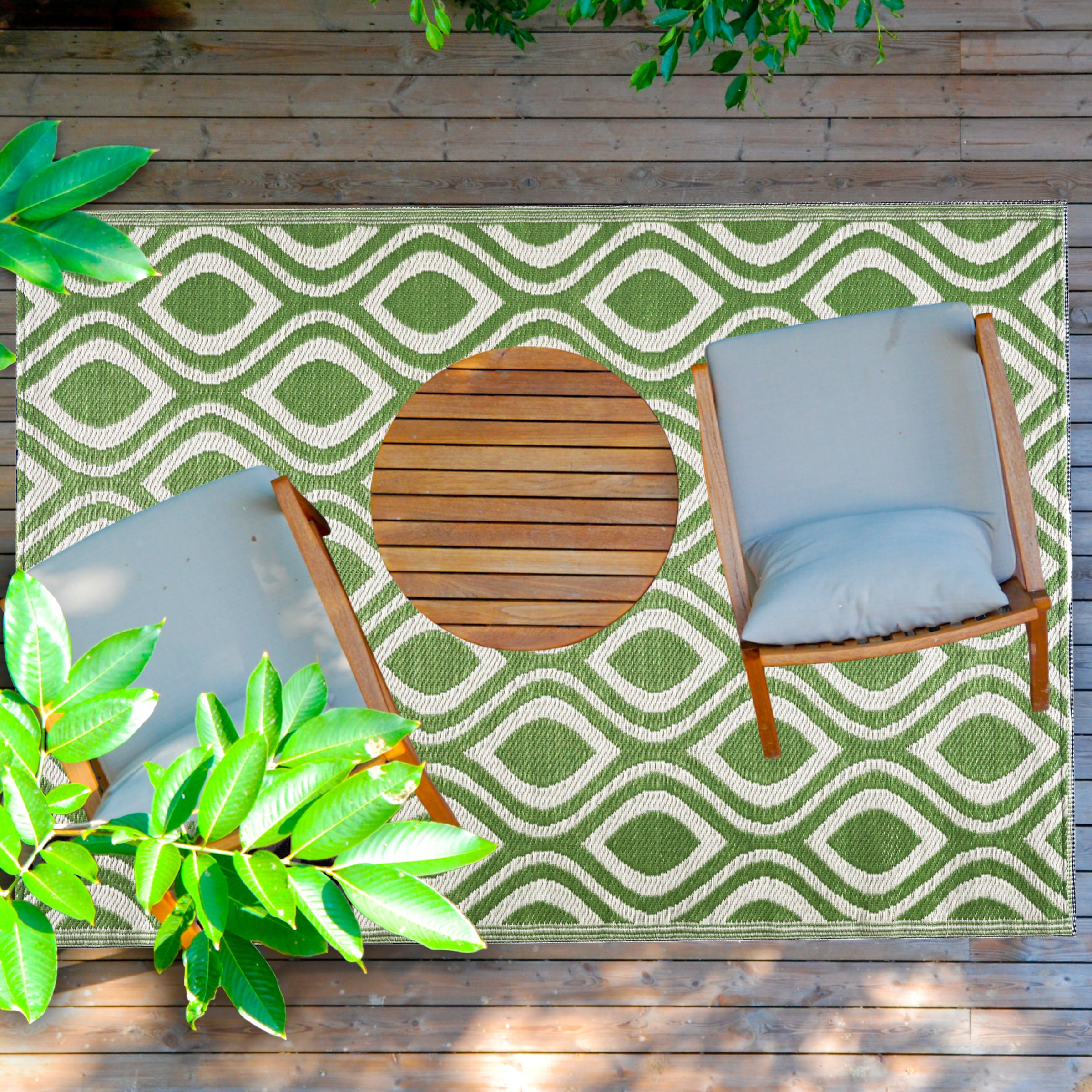 Playa Rug PLY-R-VNC-GC-4X6 4 x 6 (ft) Knotted Polypropylene Venice-GreenWhite Rectangular Indoor/Outdoor Geometric Area rug