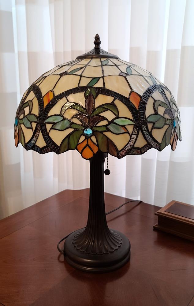 Antique Bronze 16.5" Tiffany Style Stained Glass Table Lamp