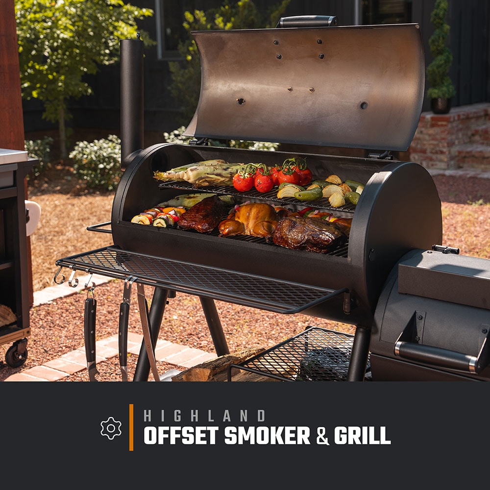 Oklahoma Joe's Highland 879-Sq in Black Horizontal Charcoal Smoker