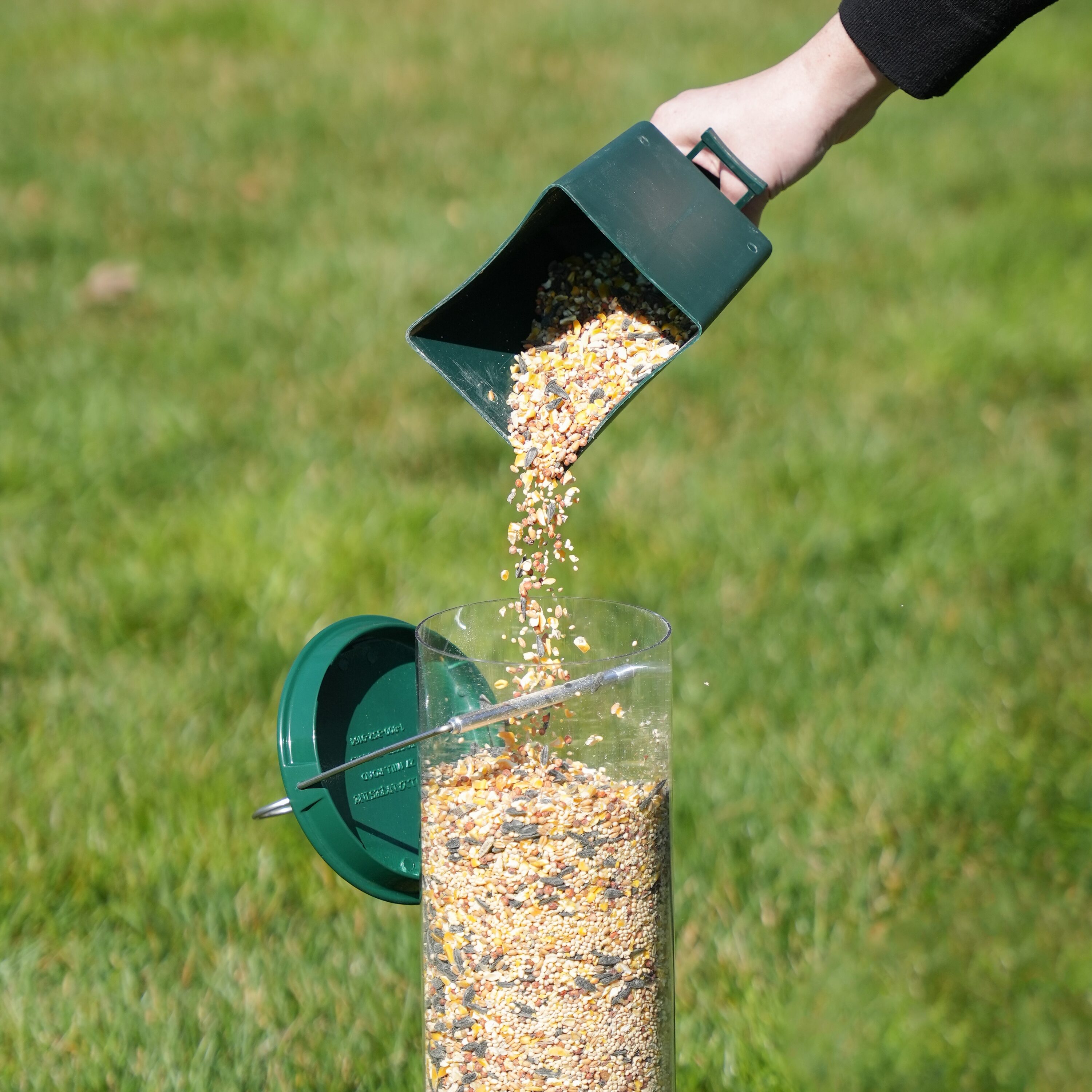 Droll Yankees YF-M Bird-Feeders - View #4