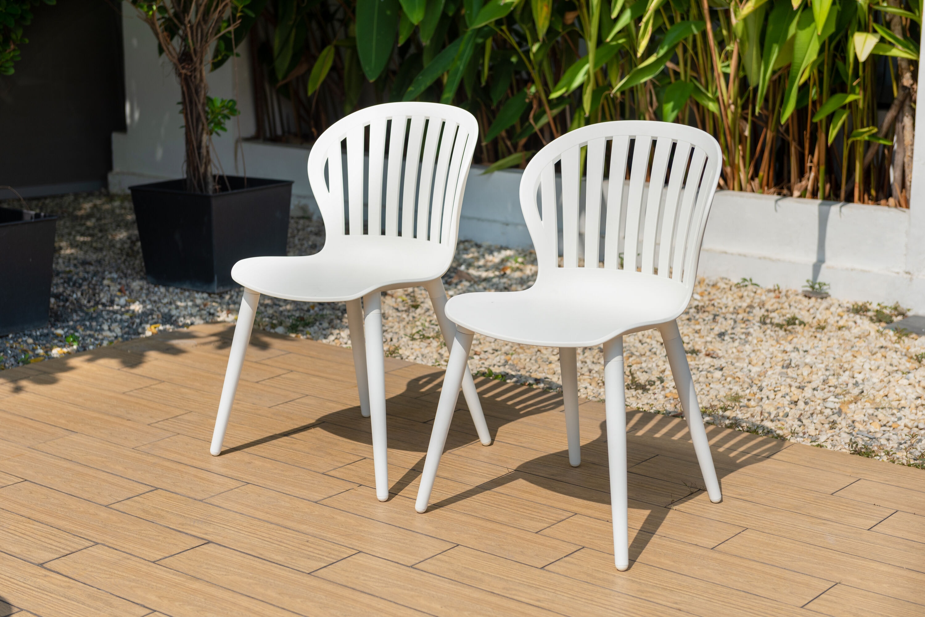 Amazonia 2CANNSIDEALUWHT Outdoor Patio Set of 2 White Solid Seat