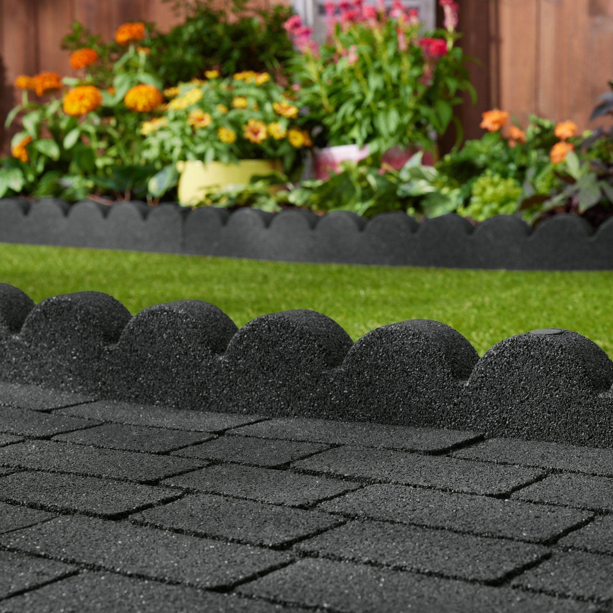 Eco-friendly Flexi Curve Scallop Border Edging