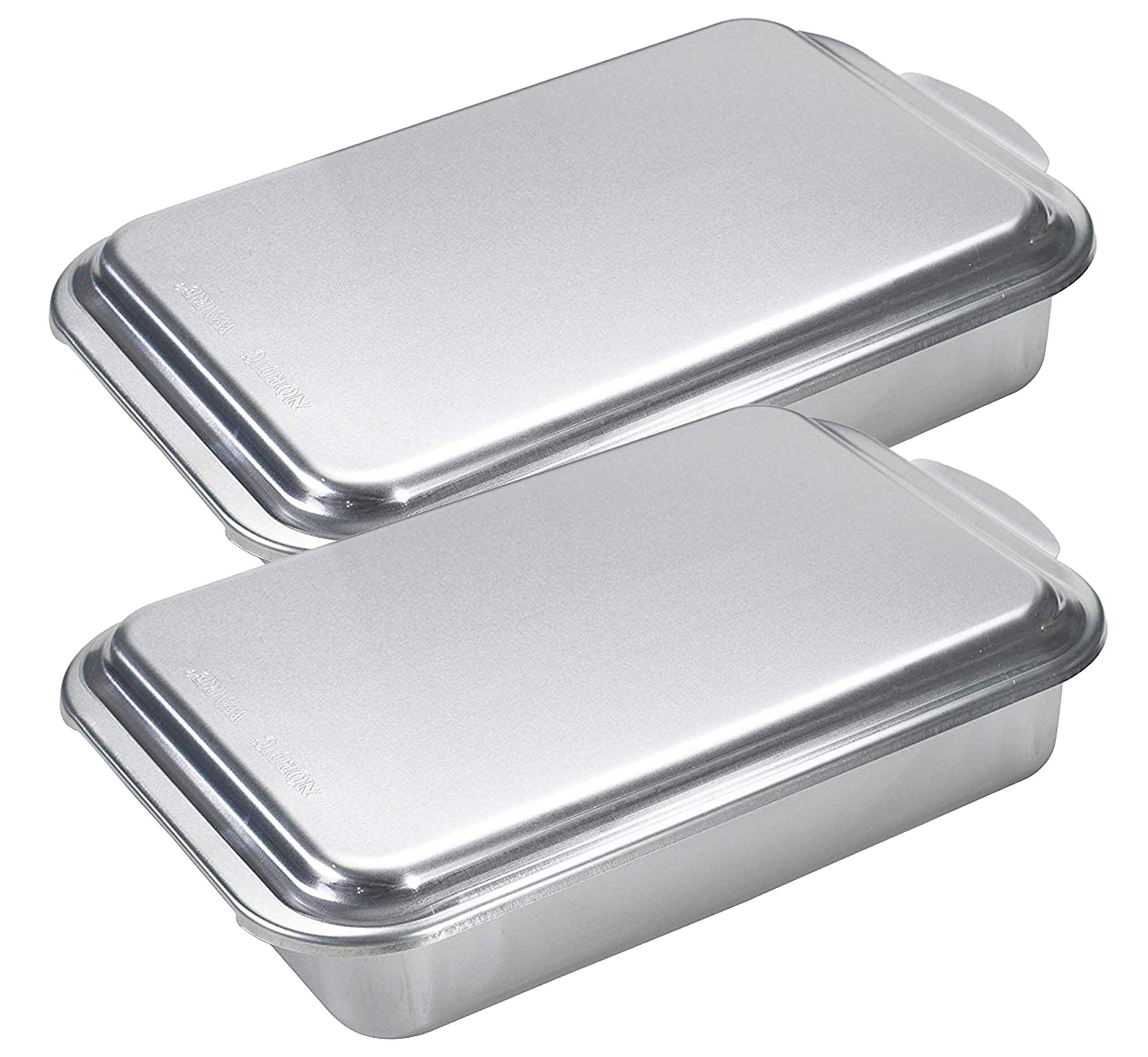 Nordic Ware  Classic Metal 9x13 Covered Cake Pan