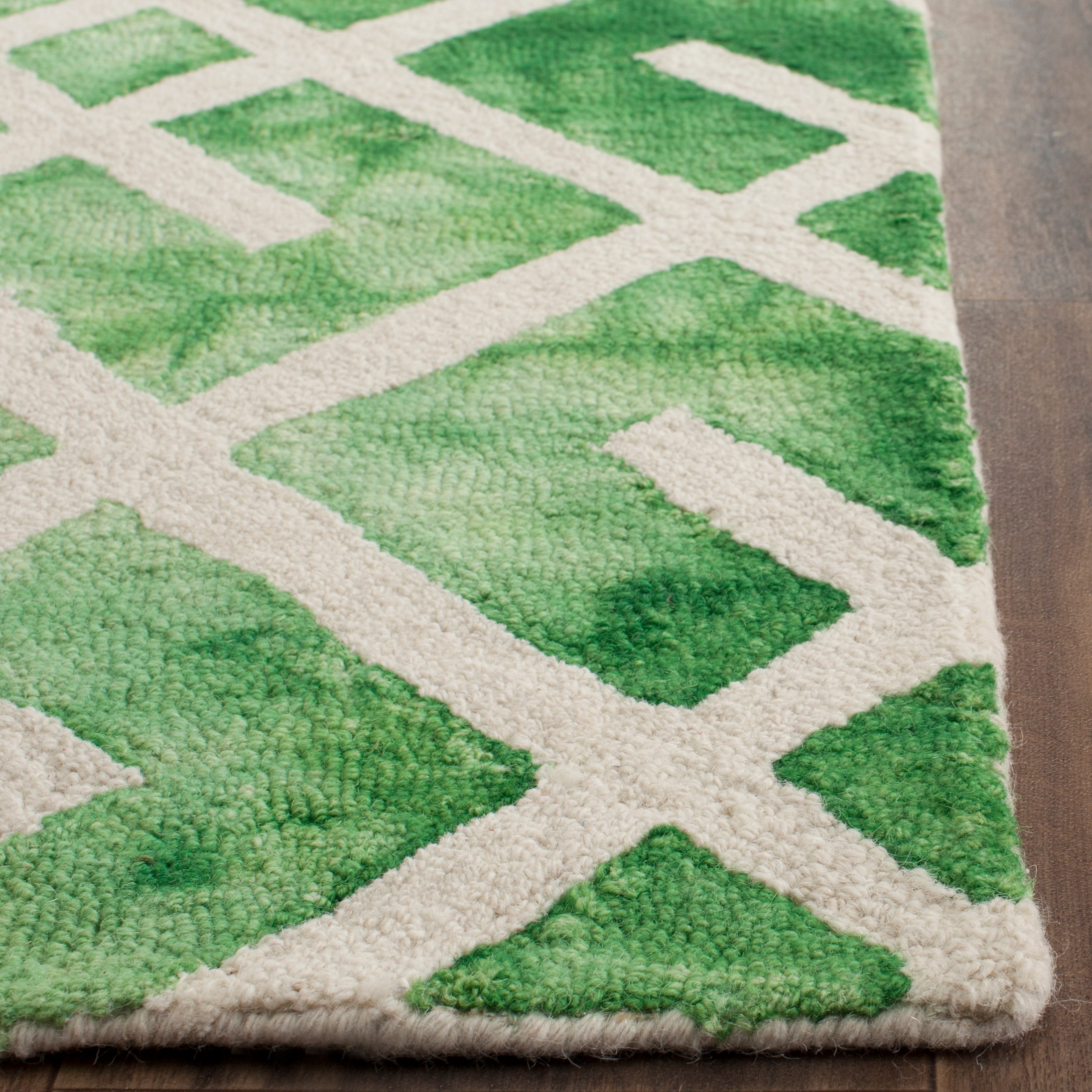 Safavieh DDY677Q-2 rugs - View #3