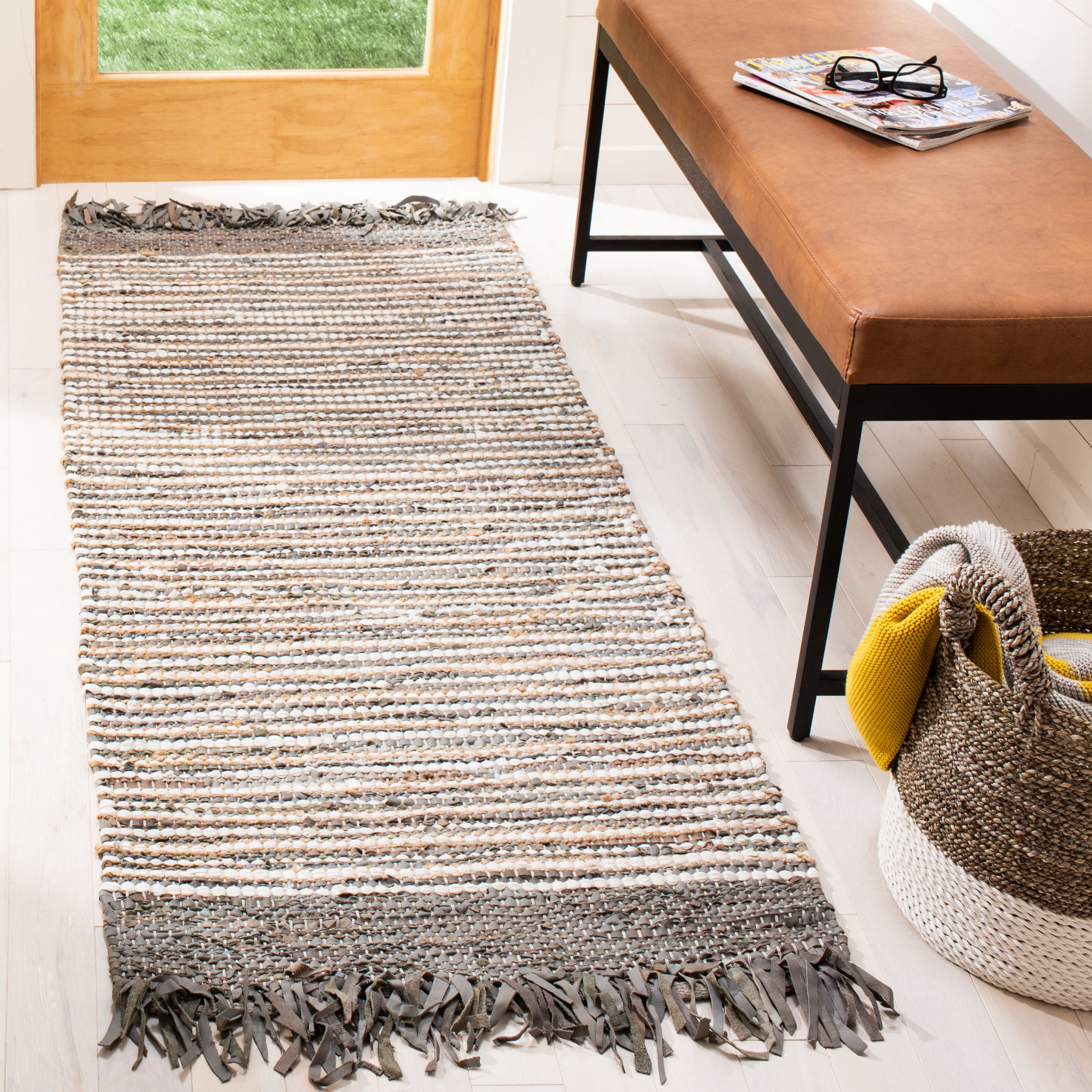 Safavieh VTL373A-29 Vintage Leather Platte 2 x 9 (ft) Leather Gray/Multi Rectangular Indoor Stripe Coastal Runner rug
