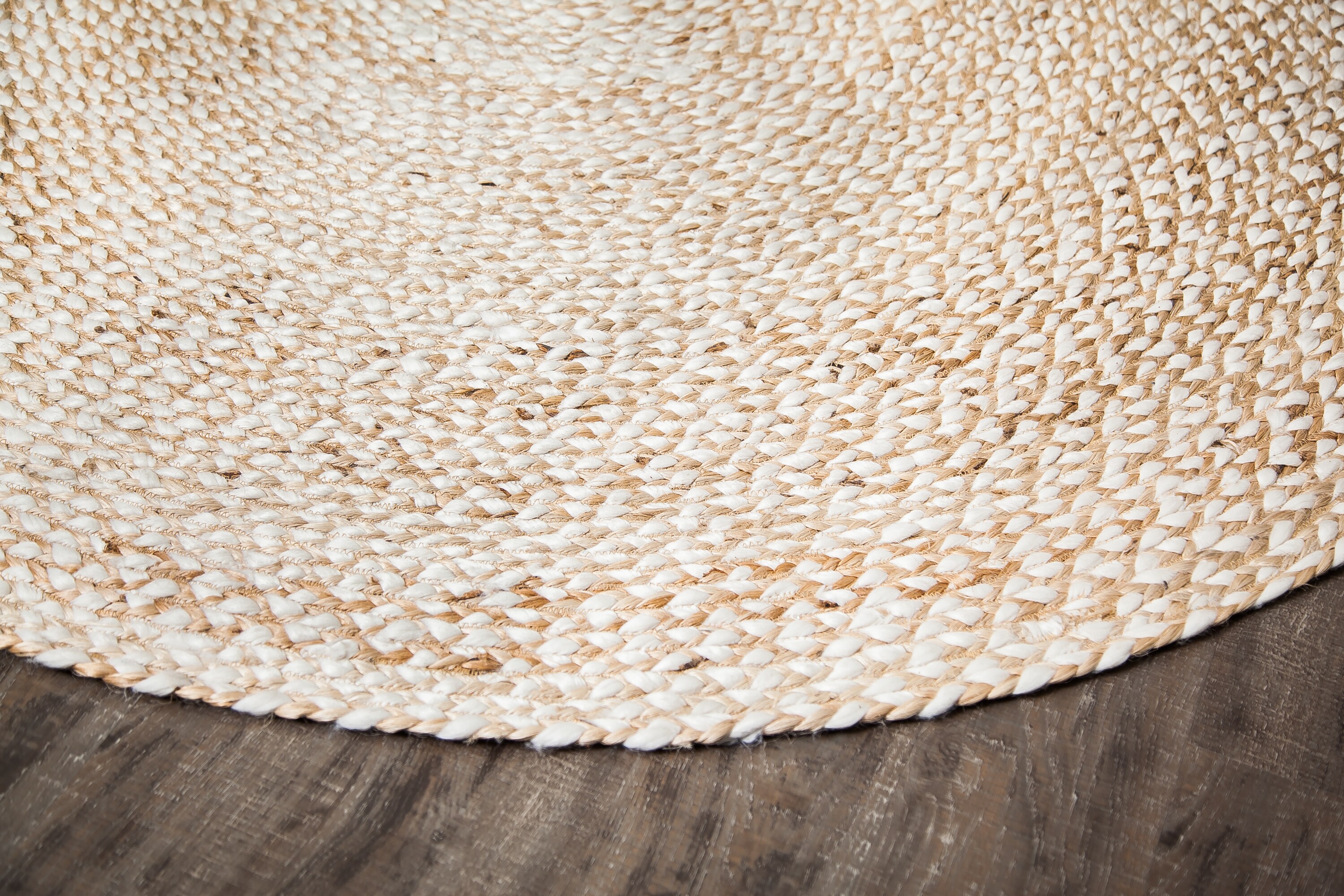 Handmade Ivory Braided Wool 8' Round Rug