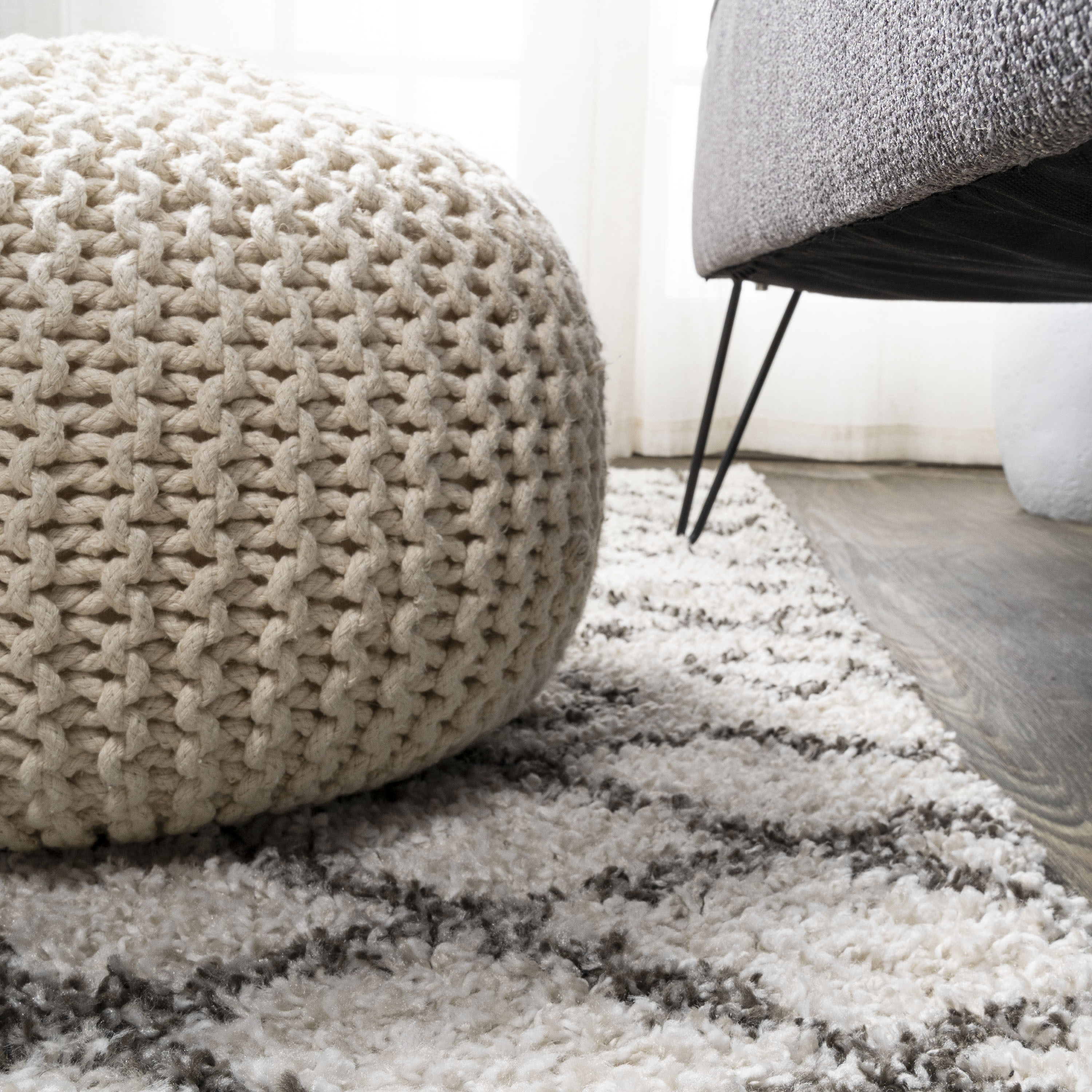 Gray and Ivory Moroccan Diamond Shag 4' x 6' Area Rug
