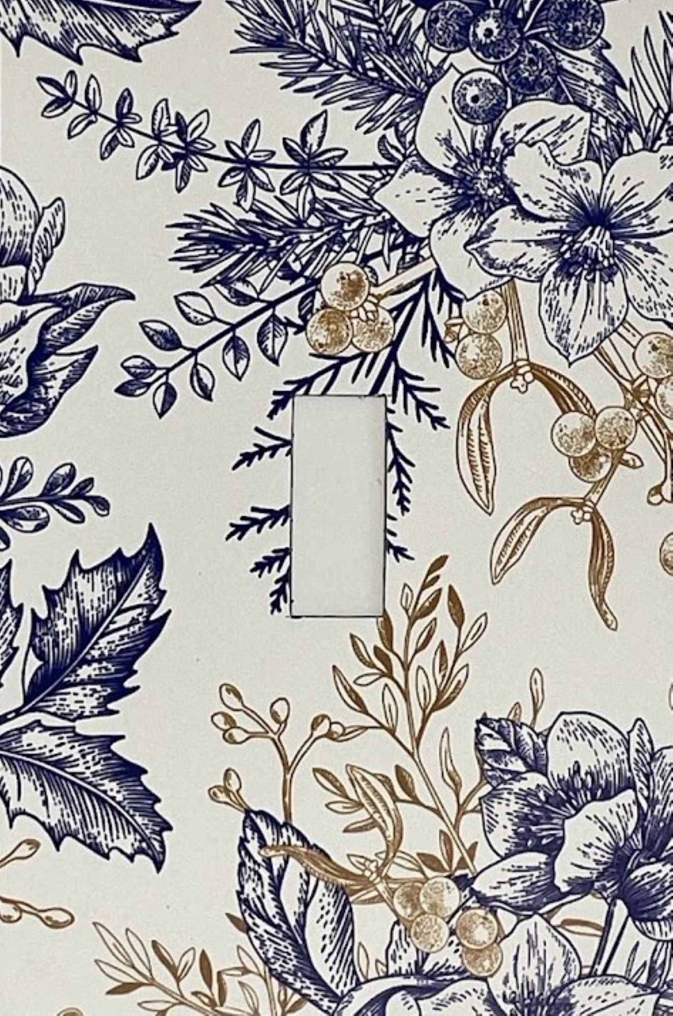 Switch Ups 423805 Insert 1 -Gang Jumbo Size Magnetic Floral 1 Polyresin Indoor Toggle Wall Plate