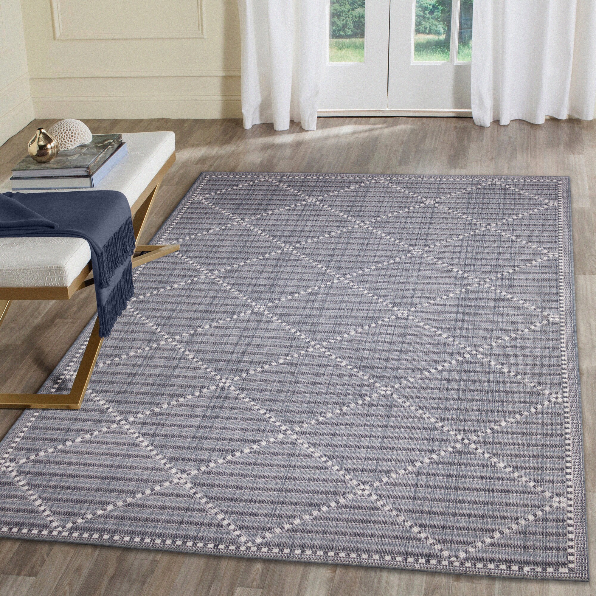 Liora Manne MAU69822533 Malibu 6 x 9 (ft) Loomed Polypropylene Navy Rectangular Indoor/Outdoor Geometric Area rug