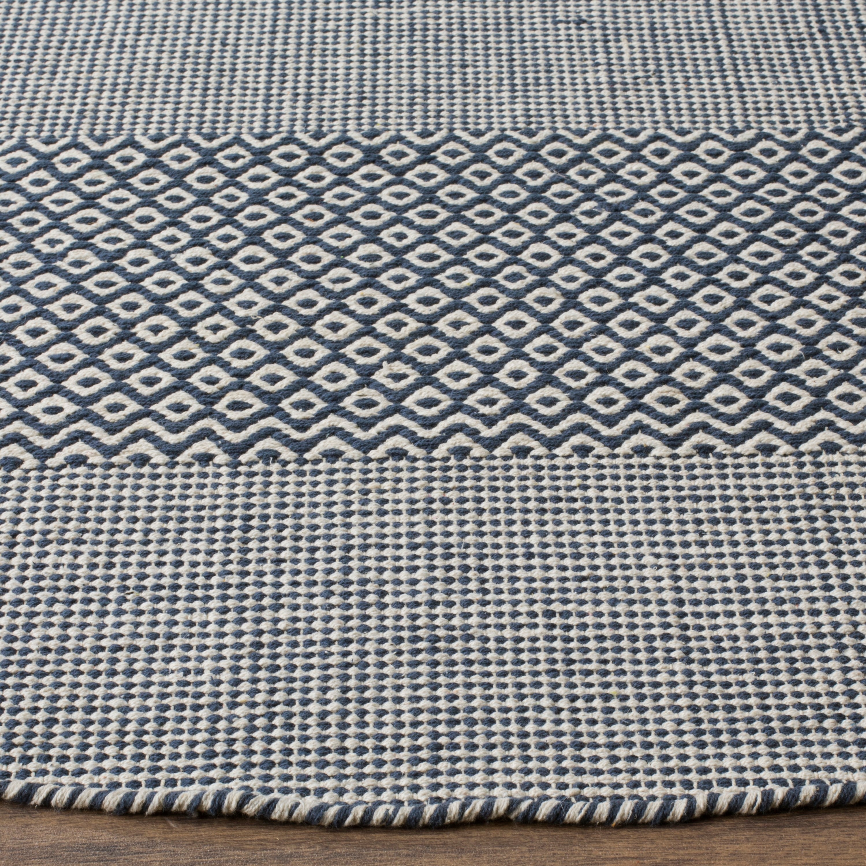 Safavieh MTK330B-8R rugs - View #3