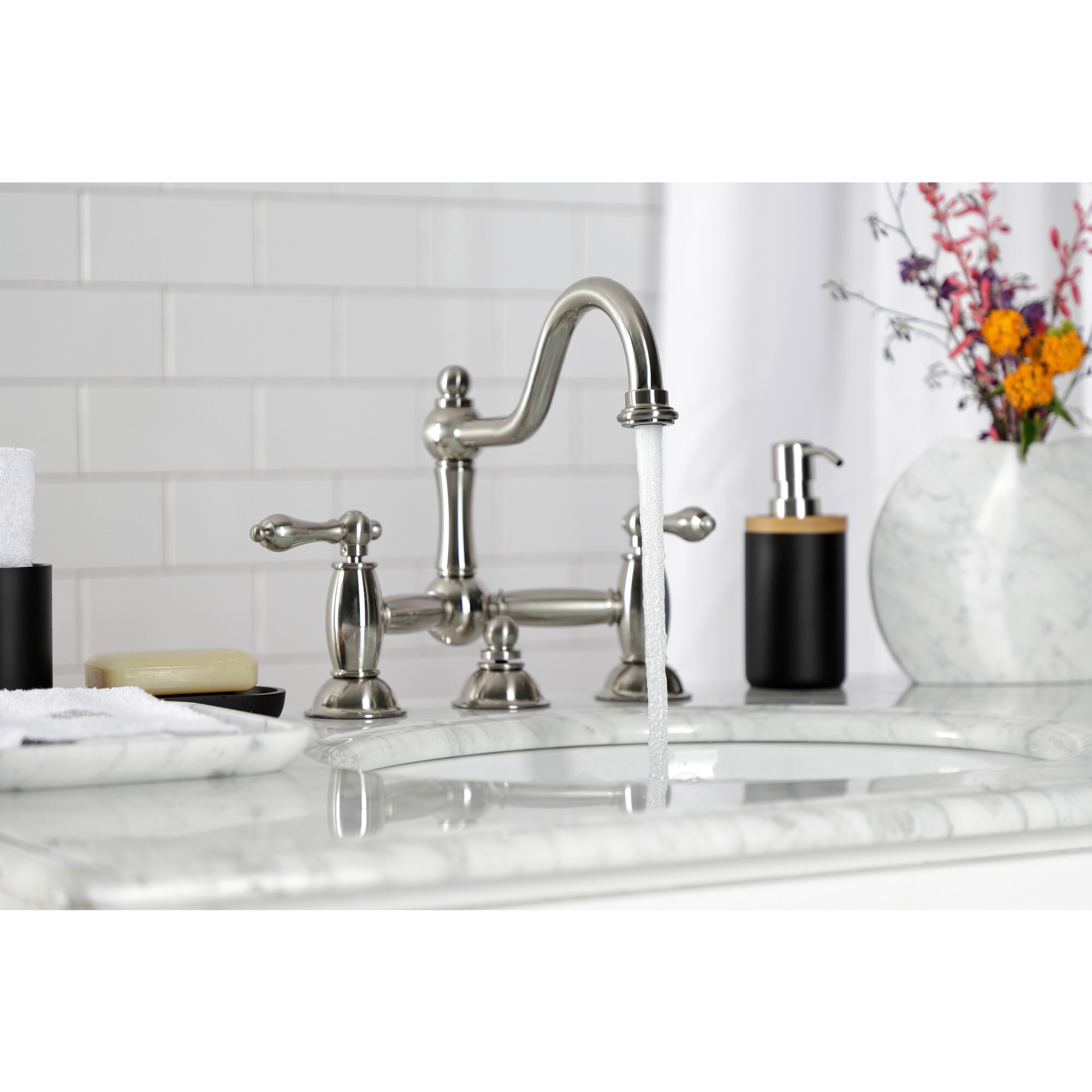 Kingston Brass WLKS3918AL Lavatory-Faucets - View #6