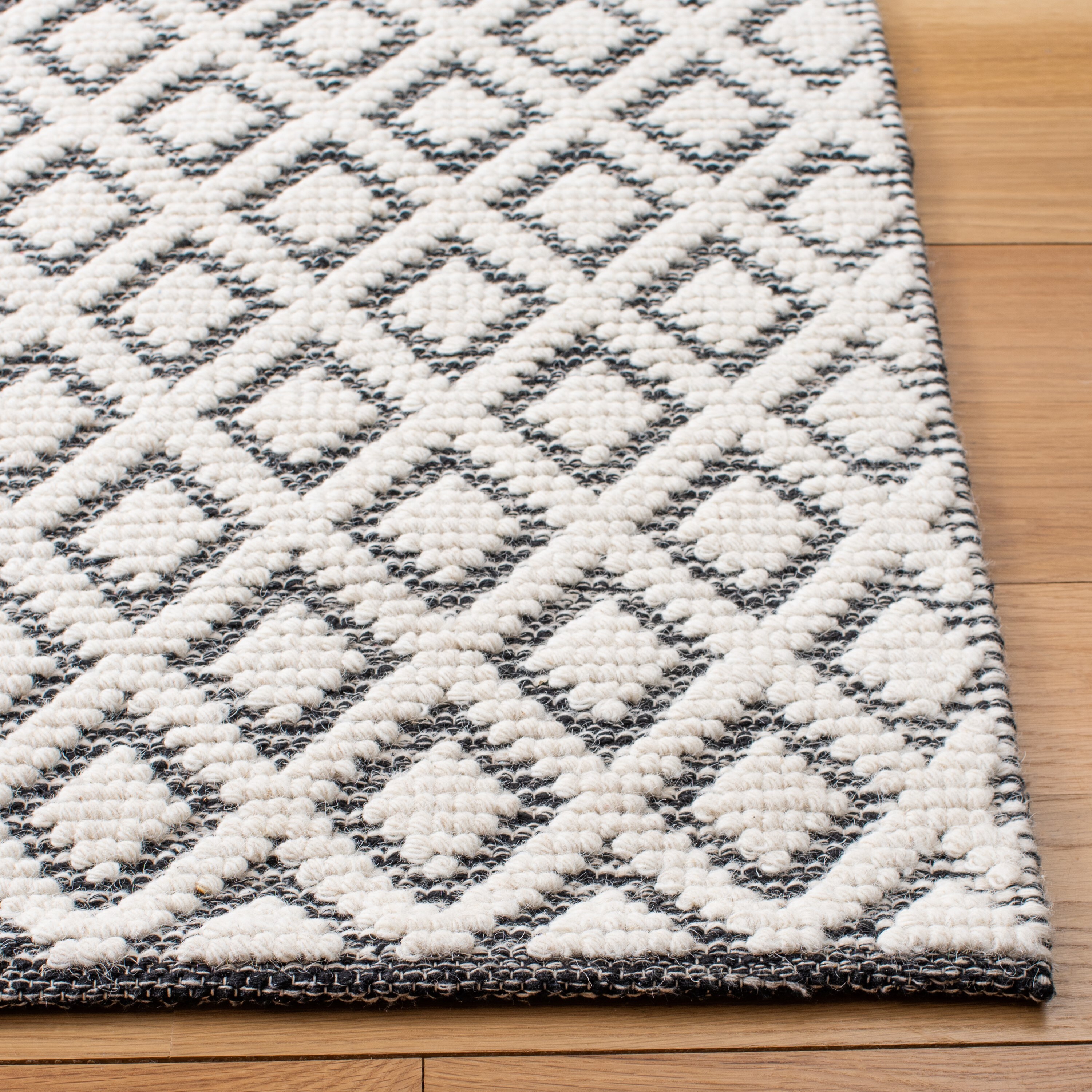 Safavieh VRM304Z-8 rugs - View #4